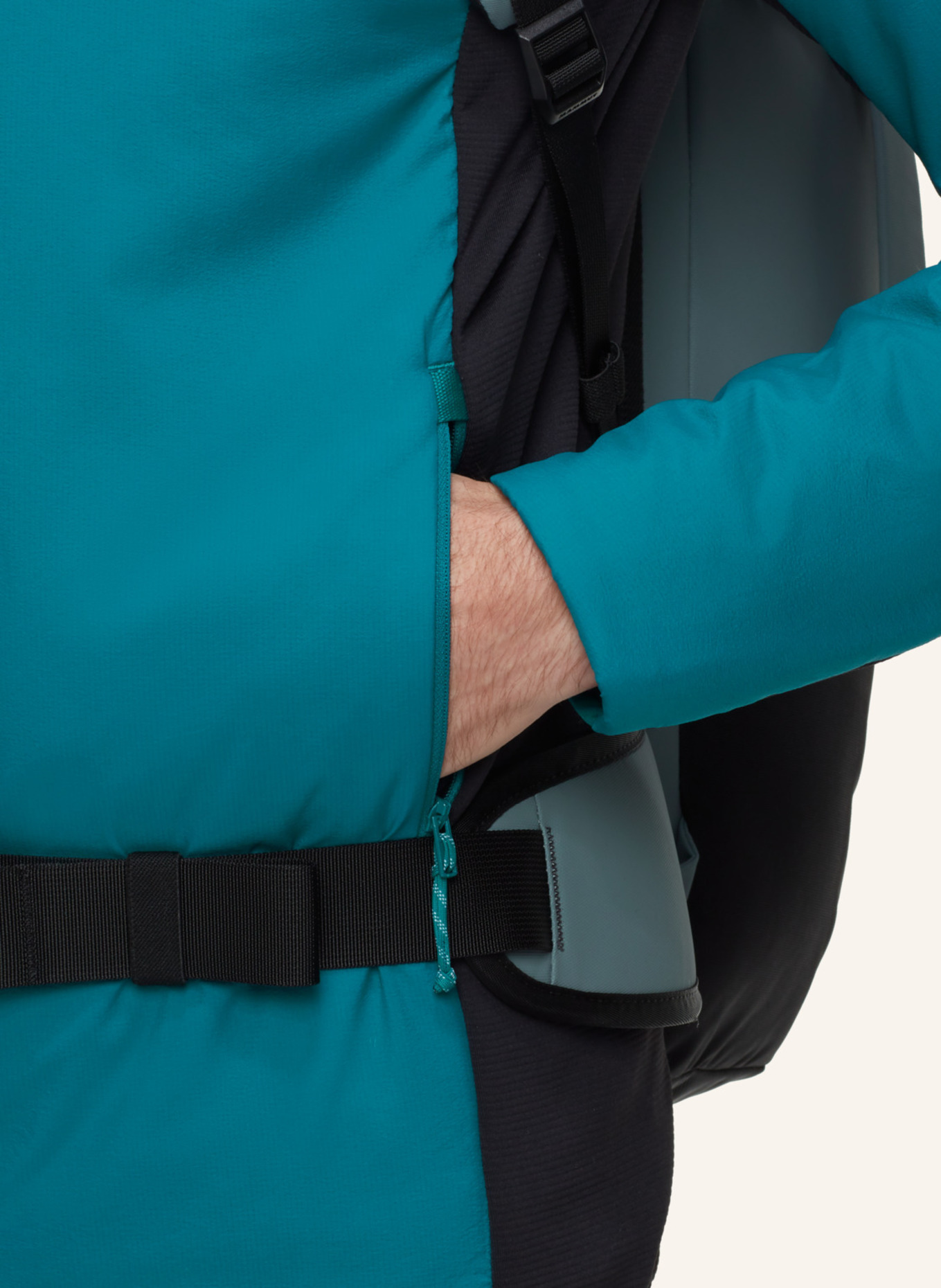 MAMMUT Hybridjacke RIME LIGHT IN HYBRID mit Kapuze: GRÜN