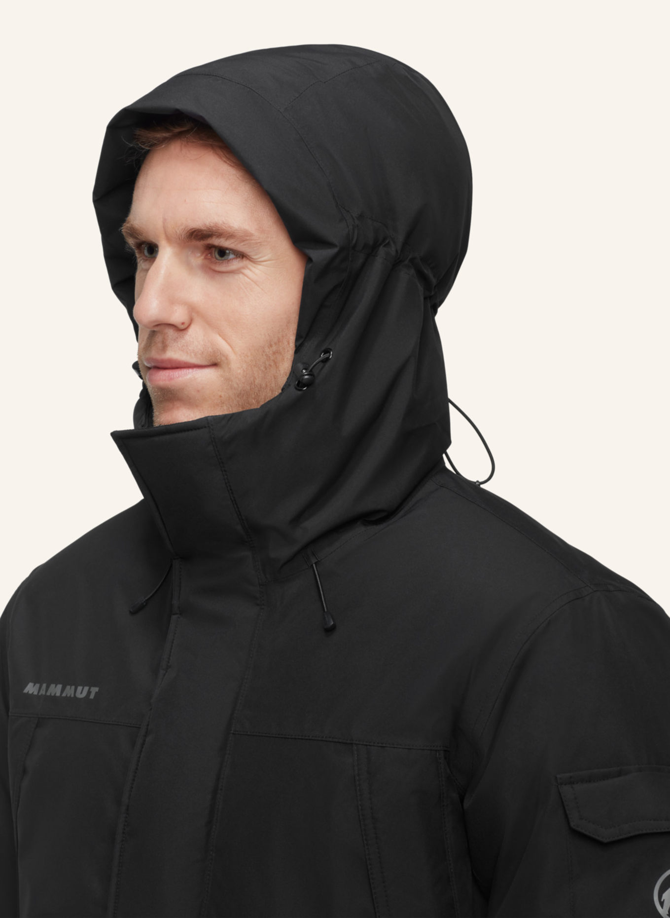 MAMMUT Winterjacke OBELISK GORE-TEX HS THERMO: SCHWARZ