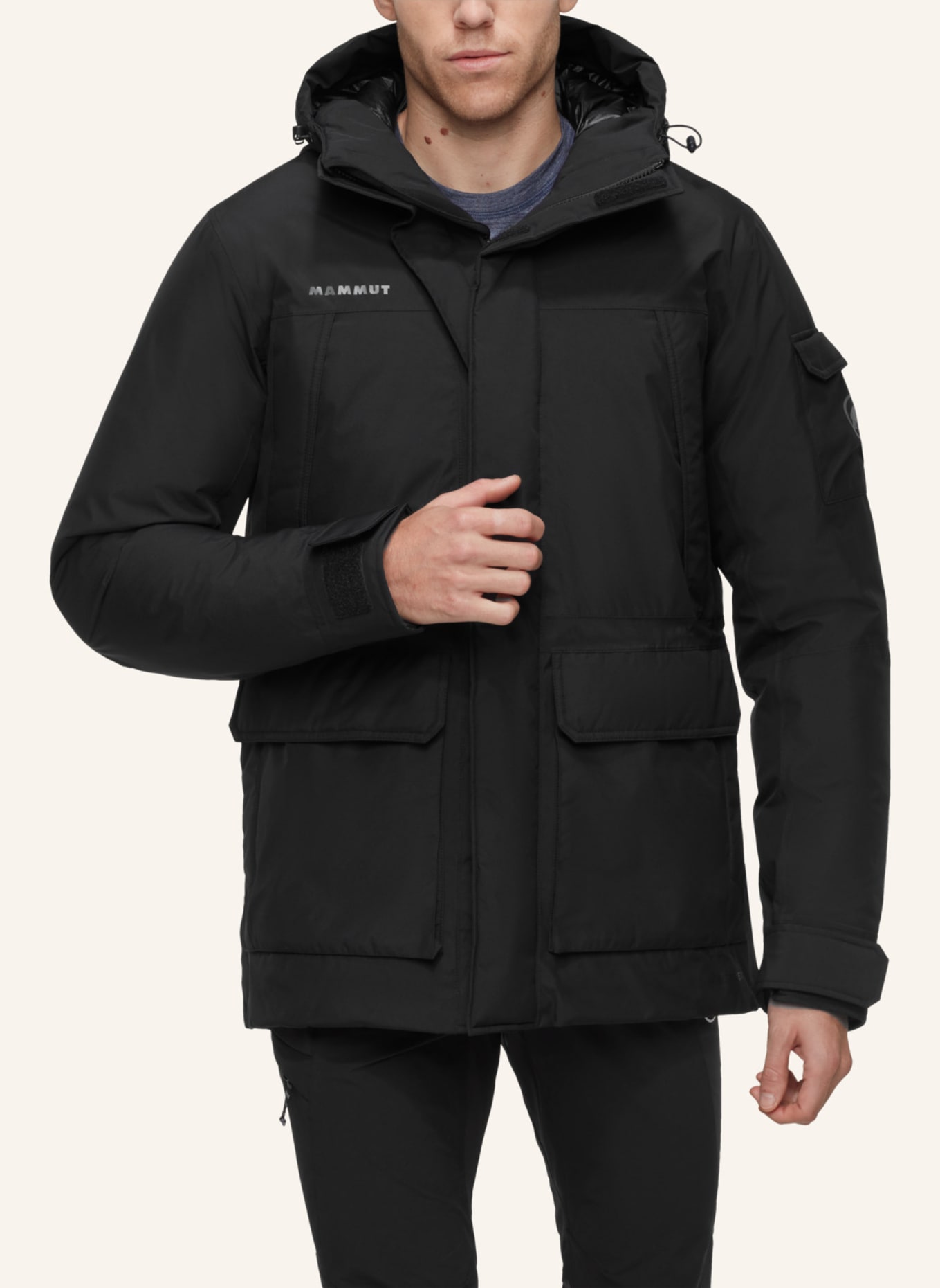 MAMMUT Winterjacke OBELISK GORE-TEX HS THERMO: SCHWARZ