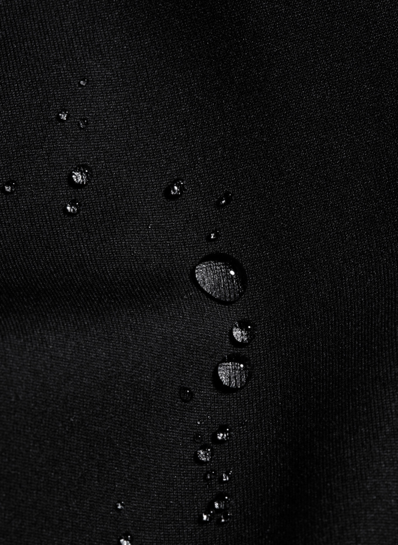 MAMMUT Softshell-Jacke ULTIMATE VIII SO HOODED: SCHWARZ