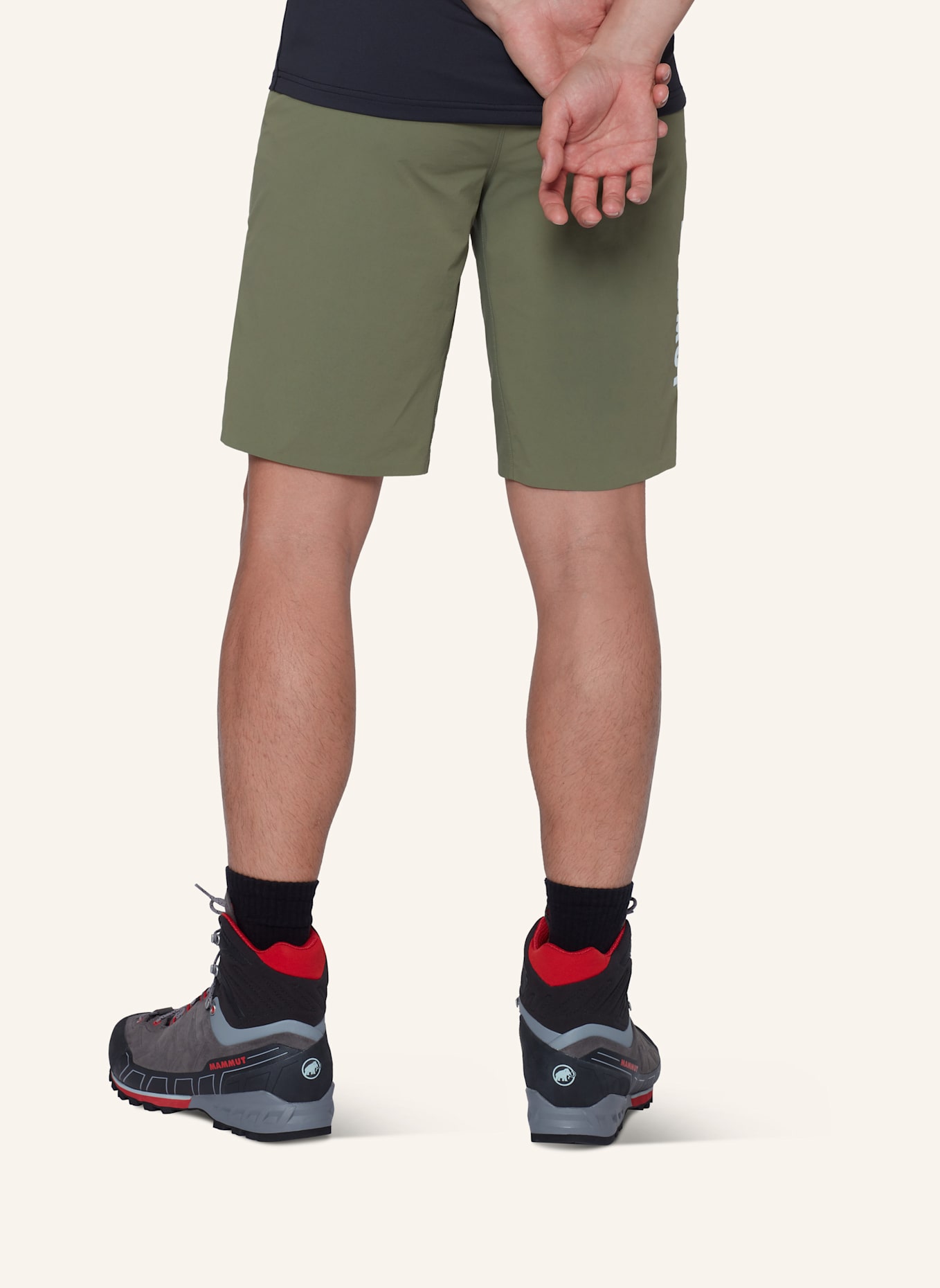 MAMMUT Outdoor-Shorts AENERGY LIGHT: GRÜN