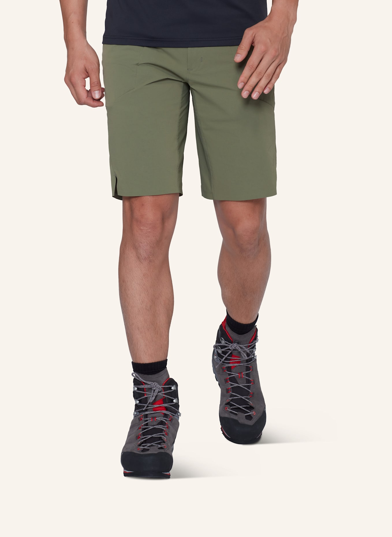 MAMMUT Outdoor-Shorts AENERGY LIGHT: GRÜN