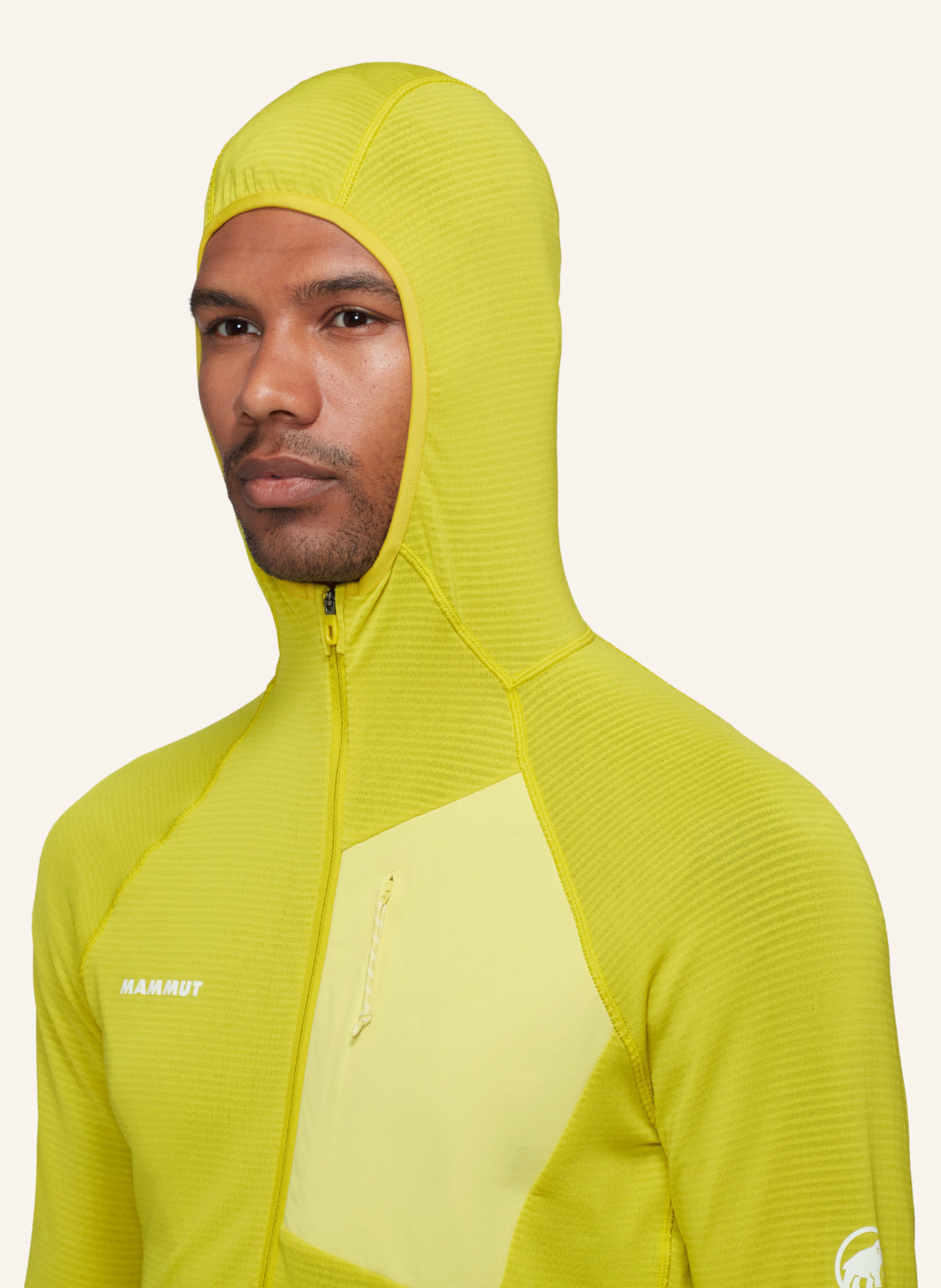 MAMMUT Midlayer AENERGY LIGHT HOODED: GELB