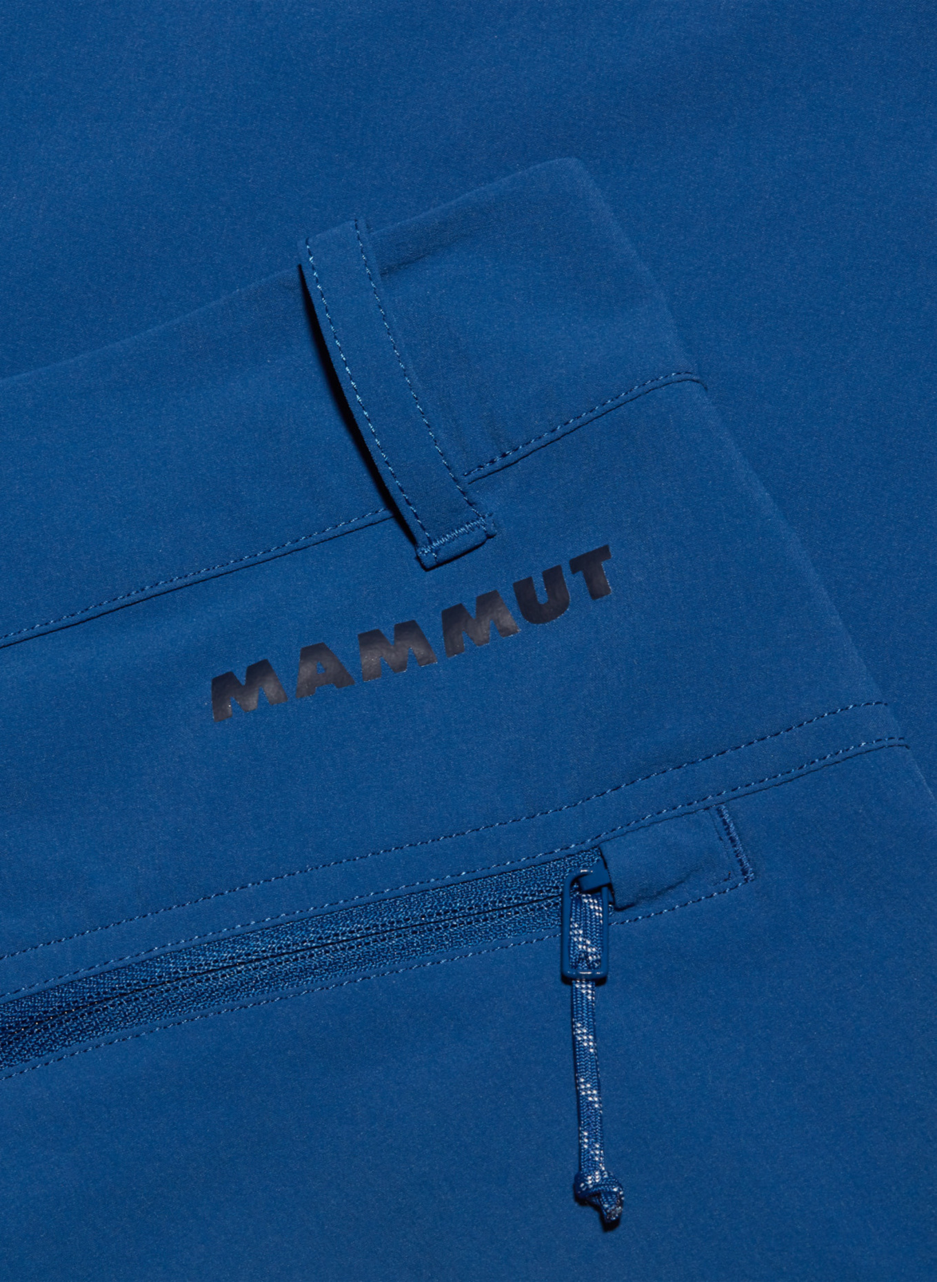 MAMMUT Mammut Hiking V Shorts Men: BLAU