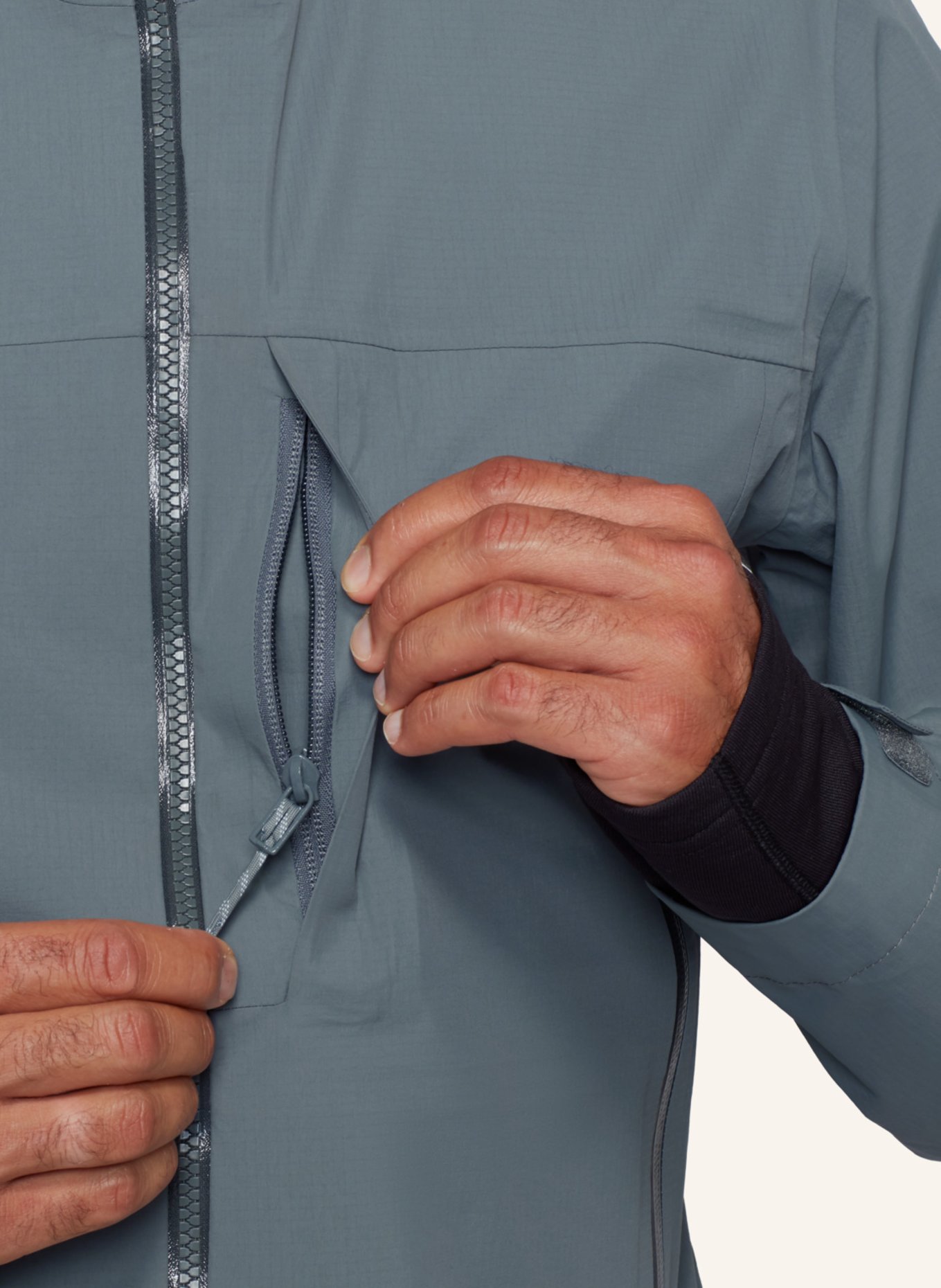 MAMMUT Alto Guide HS Hooded Jacket Men: GRAU