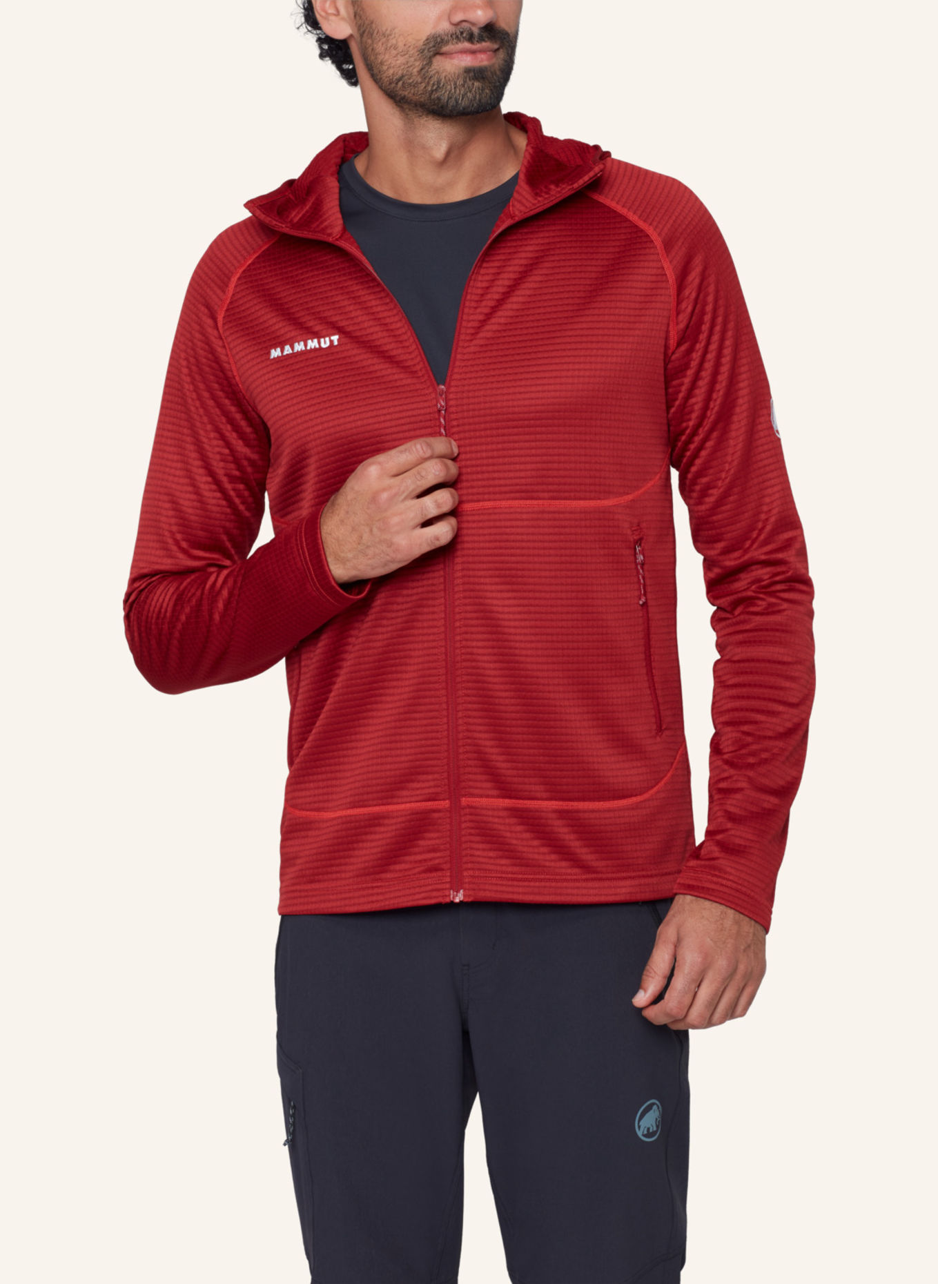 MAMMUT Crag ML Hooded Jacket Men: ROT
