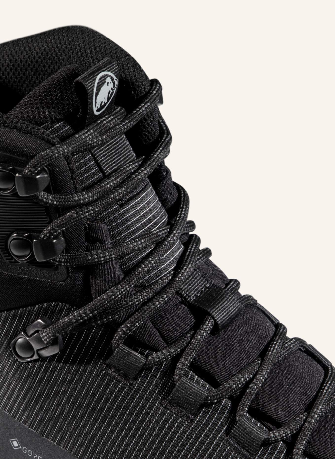 MAMMUT Ducan III High GTX Women: SCHWARZ