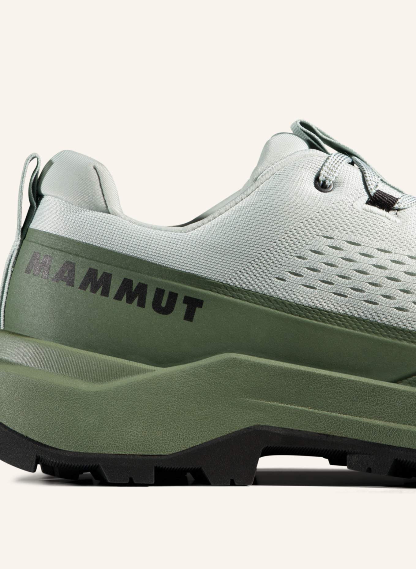 MAMMUT Sertig III Low Men: GELB