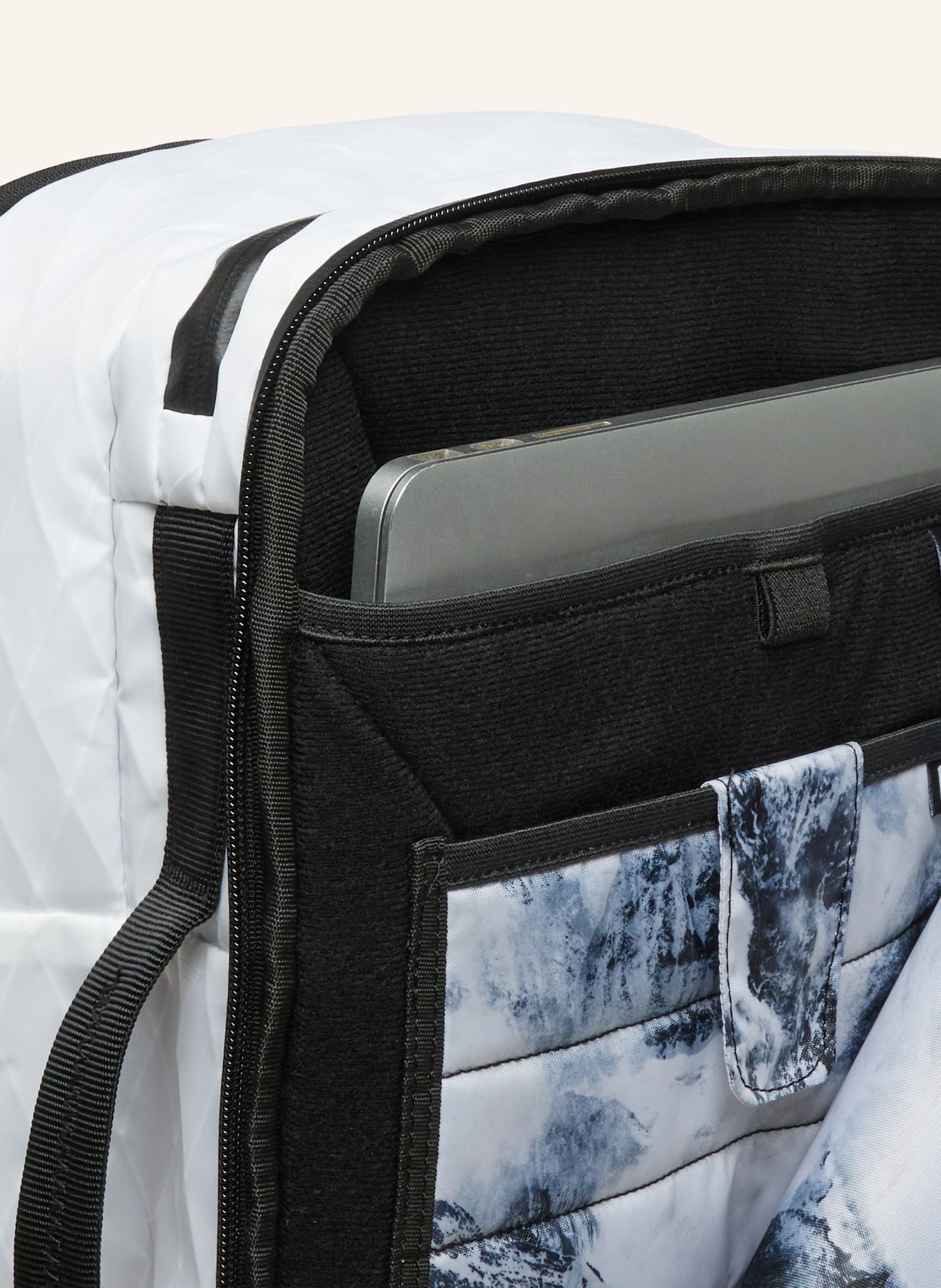 MAMMUT Seon Alpine Transporter 25: WEISS