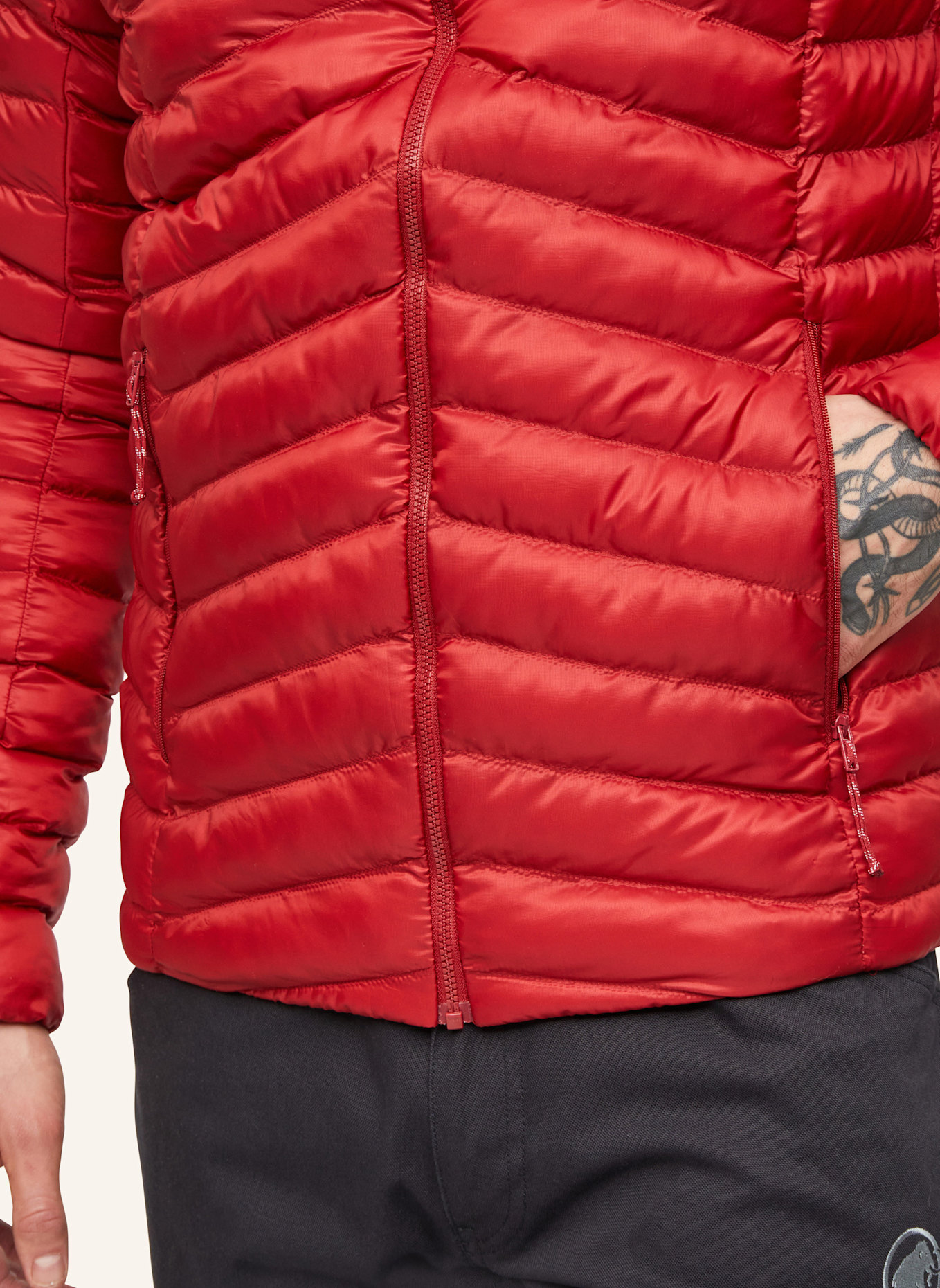 MAMMUT Isolationsjacke ALBULA IN mit Kapuze: ROT