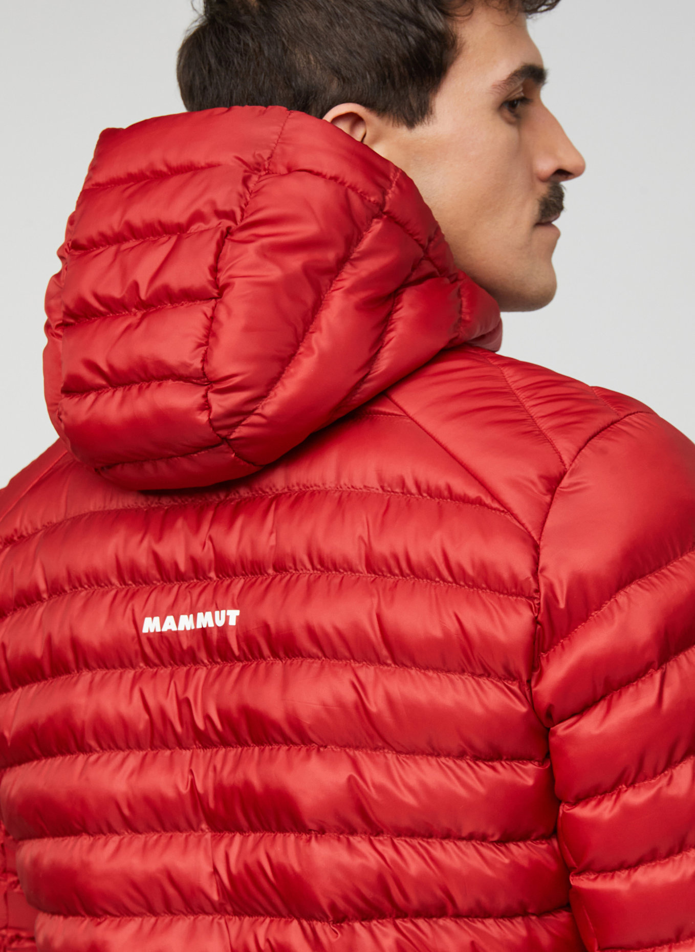 MAMMUT Isolationsjacke ALBULA IN mit Kapuze: ROT