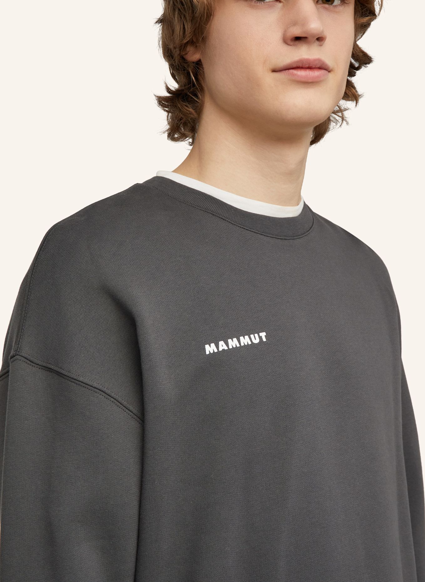 MAMMUT Midlayer-Pullover BASE ML CREW NECK MINI LOGO: GRAU