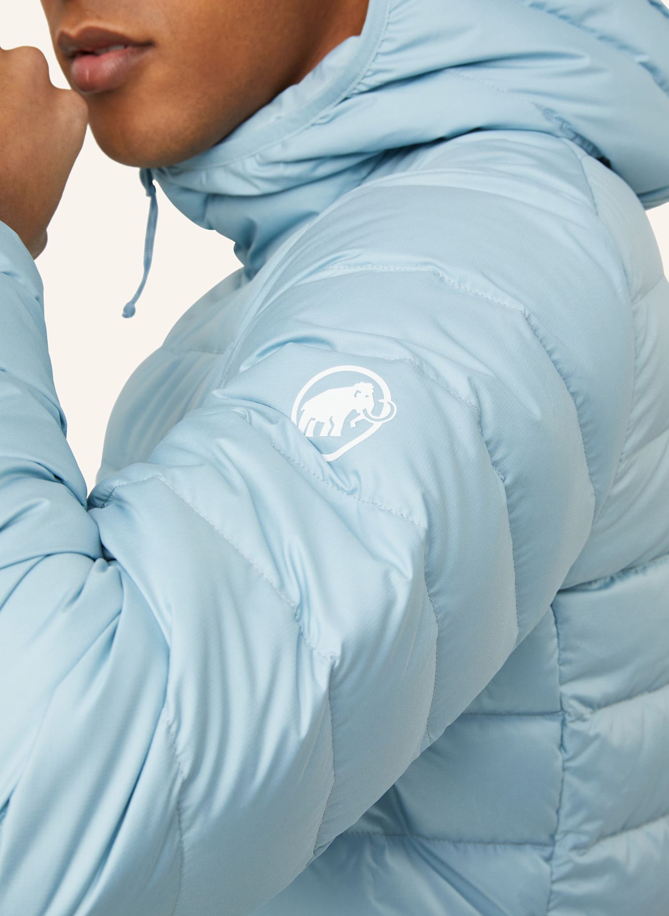 MAMMUT Daunenjacke WAYMARKER IN mit Kapuze: BLAU