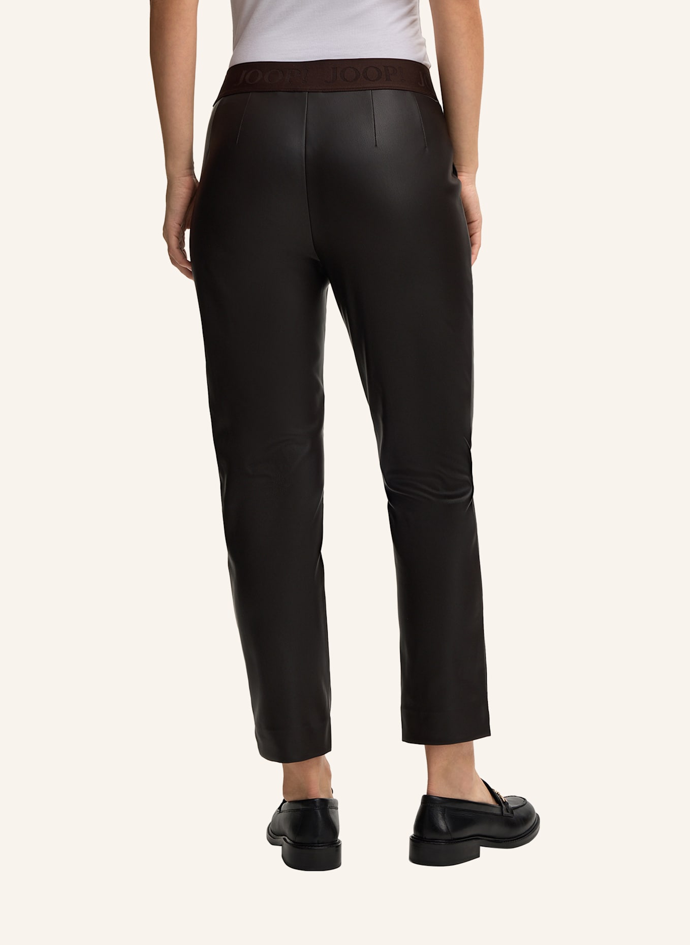 JOOP! Hose PATRICIA in Lederoptik: DUNKELBRAUN