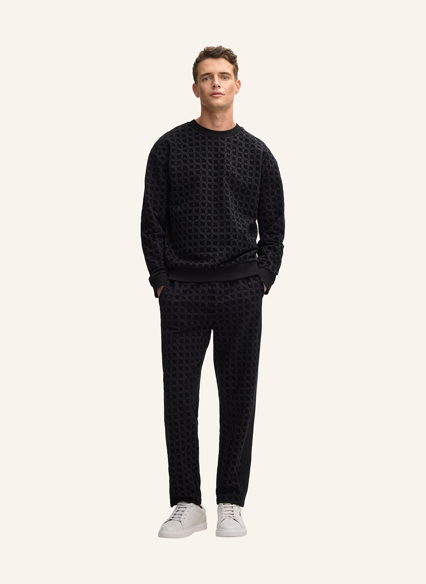 JOOP! Sweatshirt: SCHWARZ