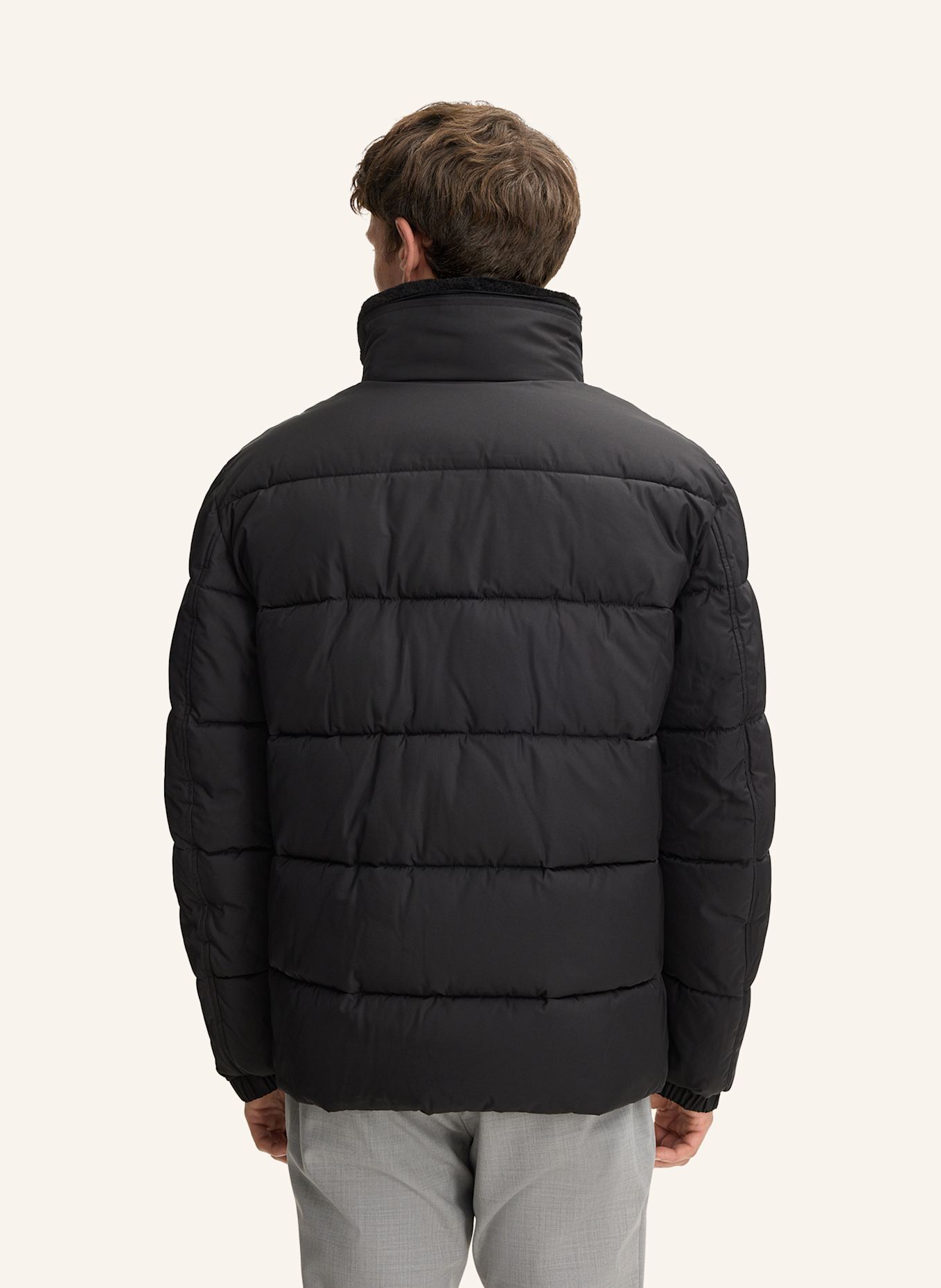 JOOP! Steppjacke NEWTON mit abnehmbarem Kunstfell: SCHWARZ