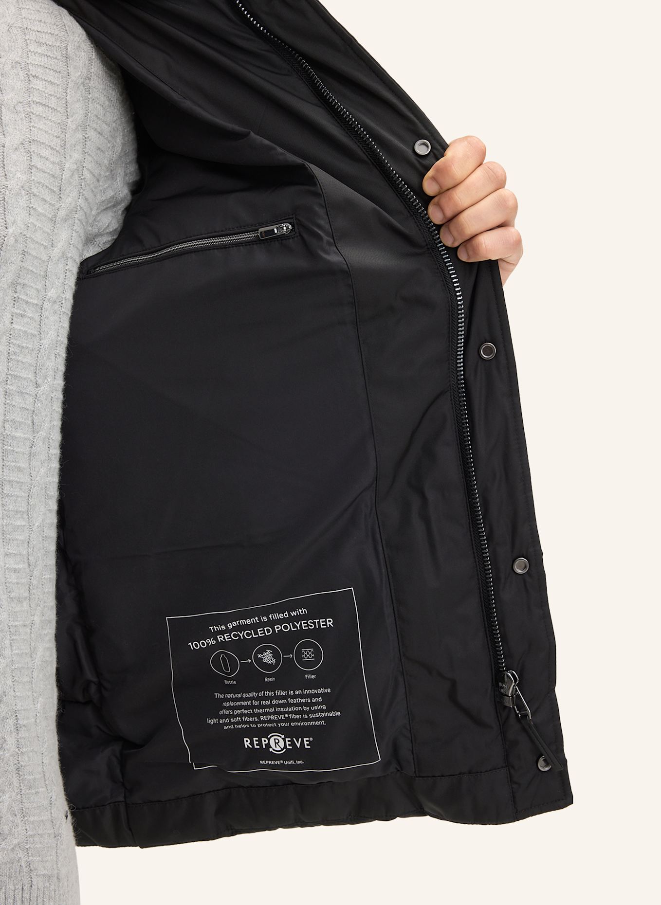 JOOP! Steppjacke NEWTON mit abnehmbarem Kunstfell: SCHWARZ