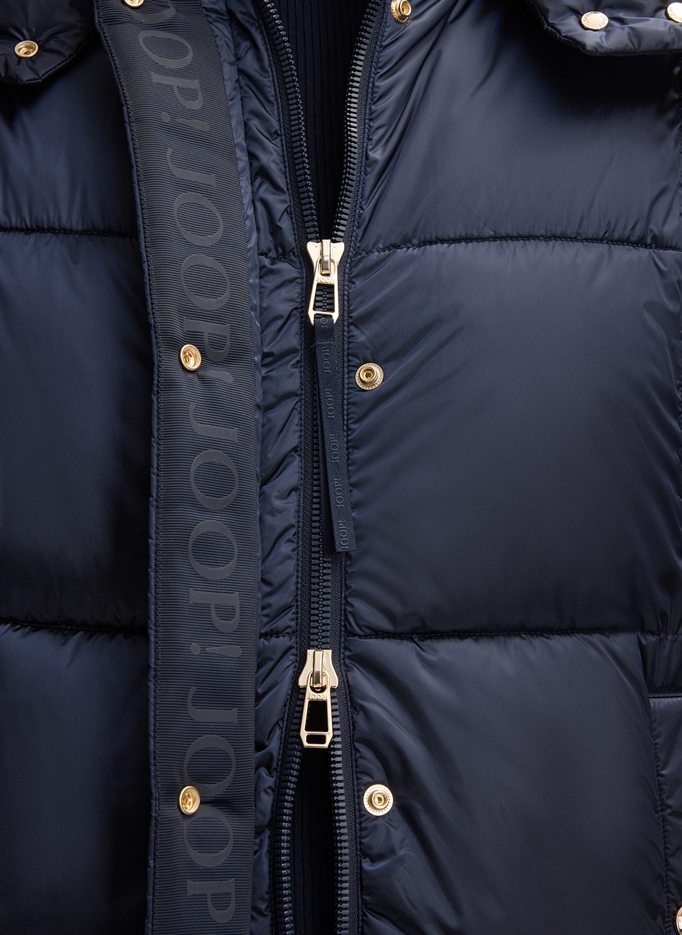 JOOP! Steppmantel CLARISSA mit abnehmbarer Kapuze: DUNKELBLAU