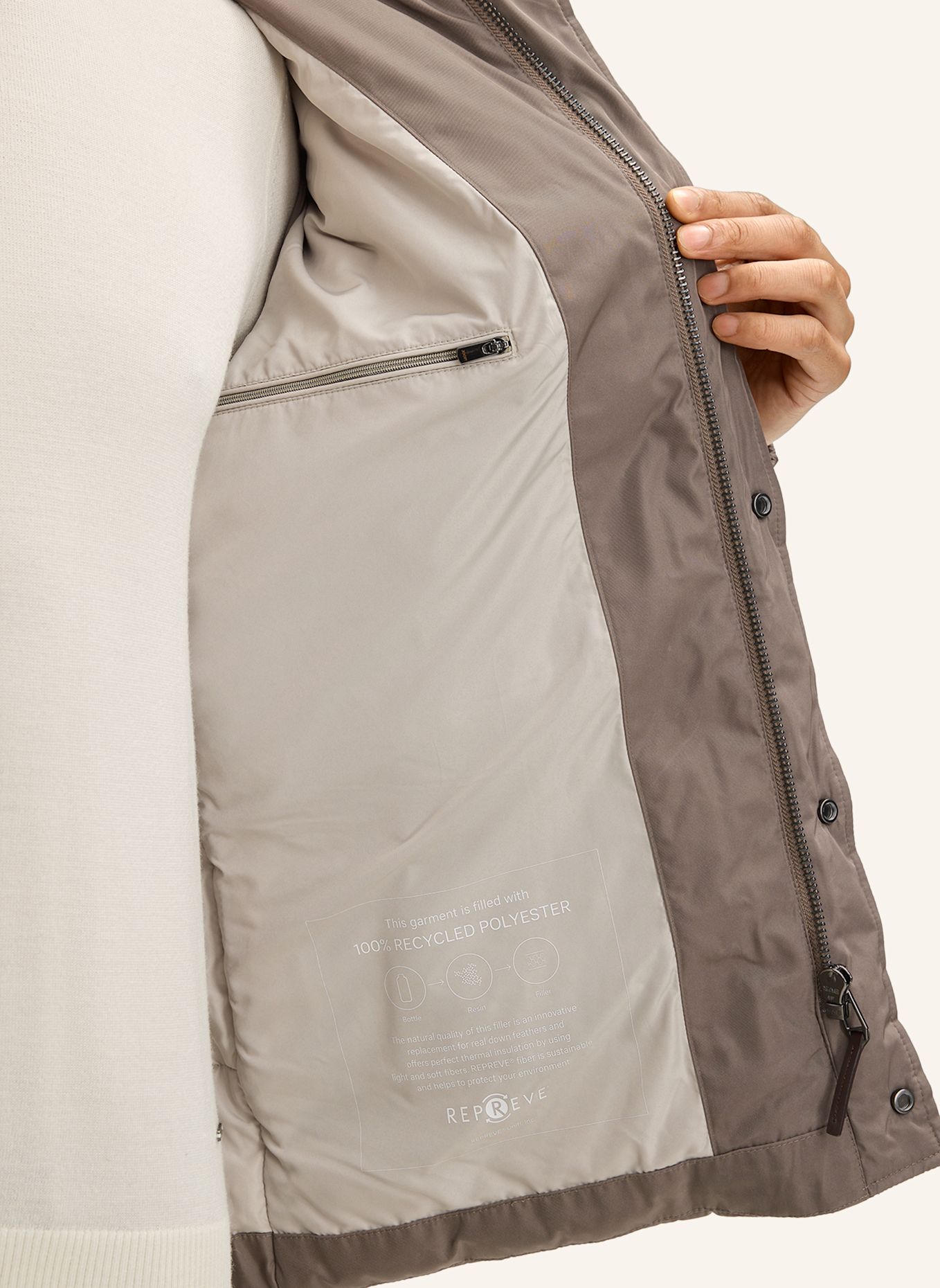 JOOP! Steppjacke NEWTON mit abnehmbarem Kunstfell: TAUPE