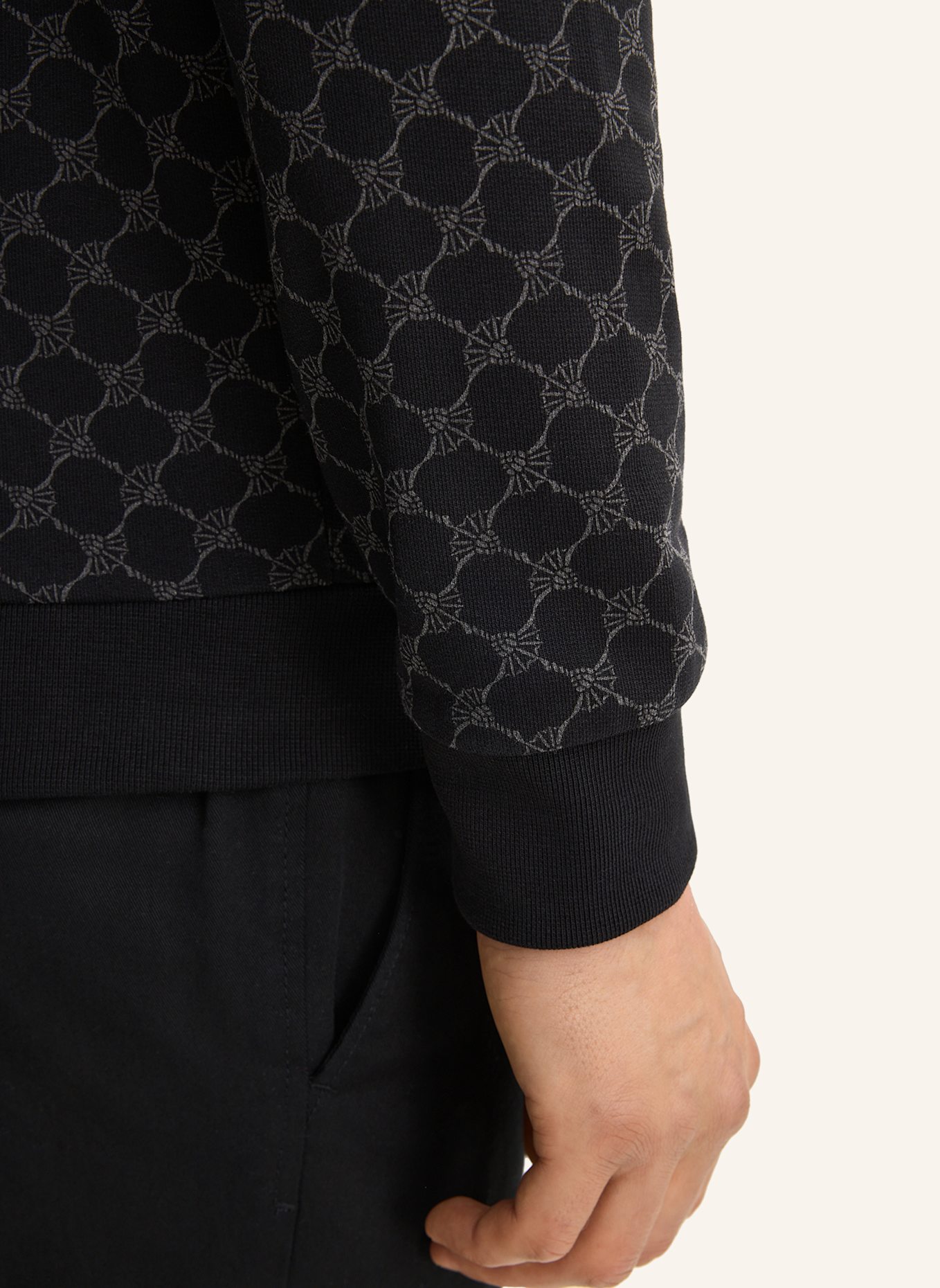 JOOP! Sweatshirt: SCHWARZ