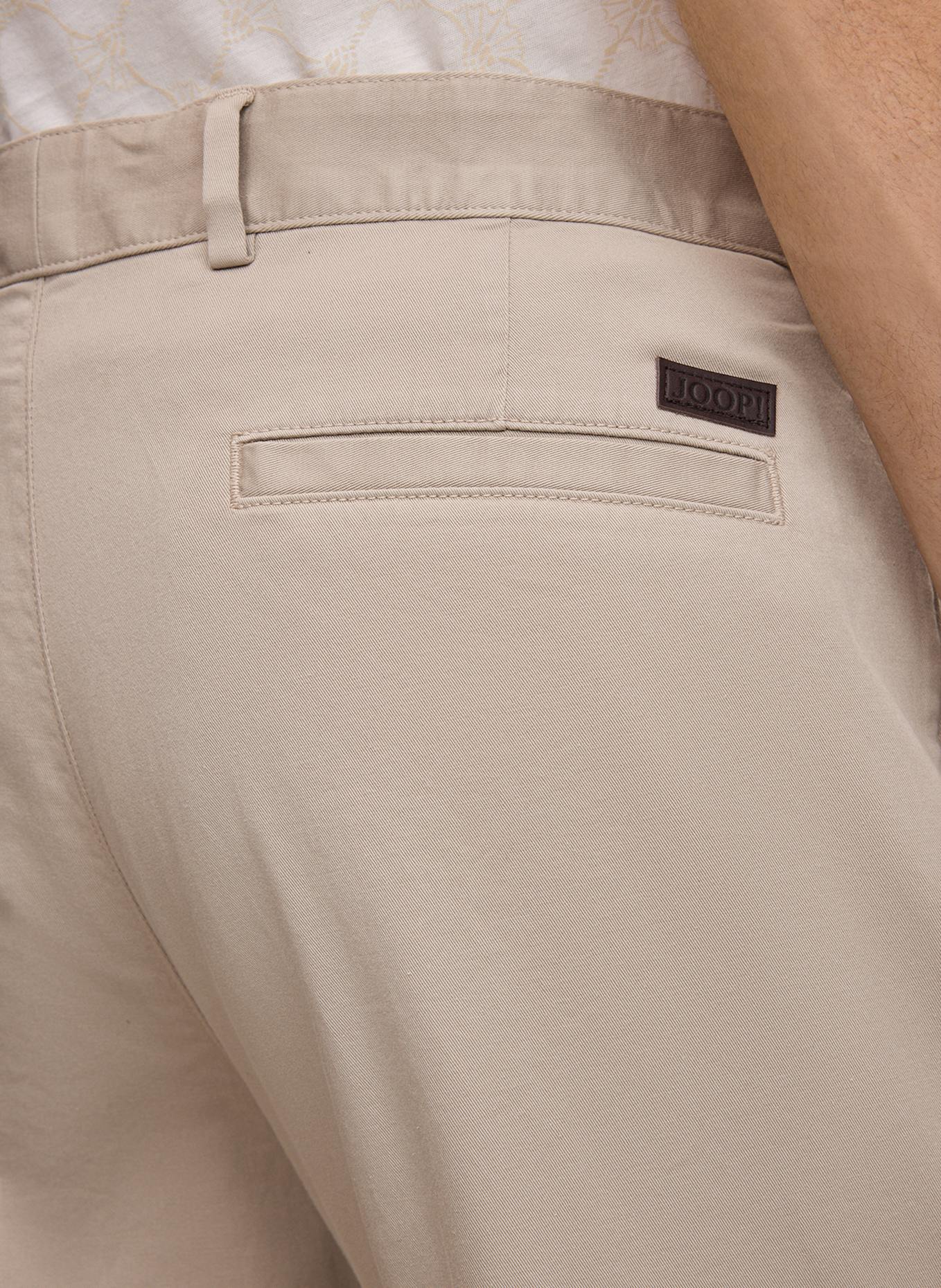 JOOP! Chino Loose Fit: BEIGE