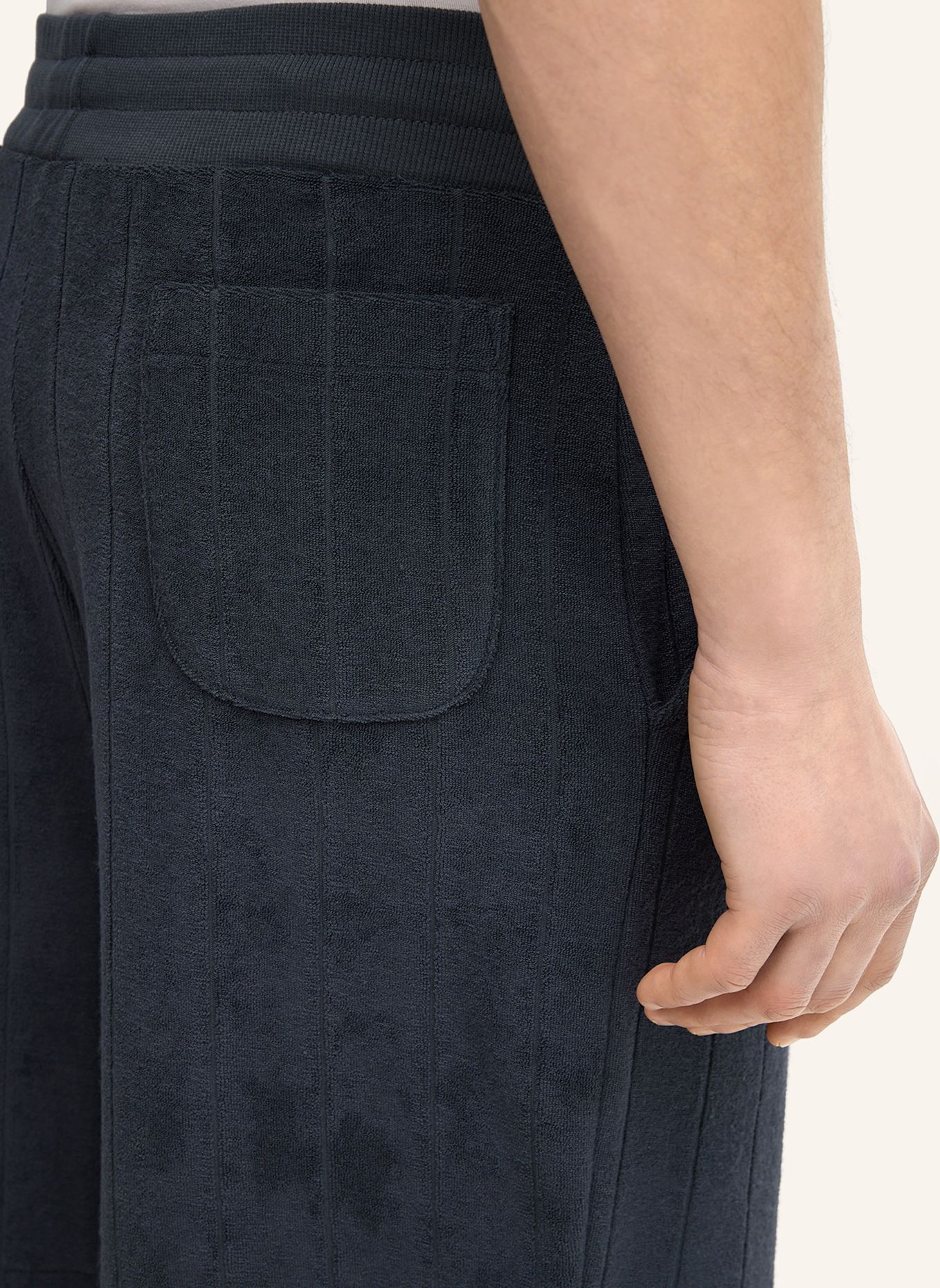 JOOP! JEANS Sweatshorts WANA: DUNKELBLAU