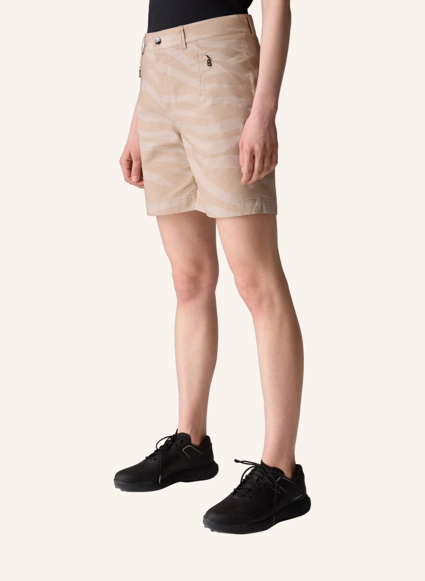 BOGNER Shorts LORA, Farbe: BEIGE (Bild 6)