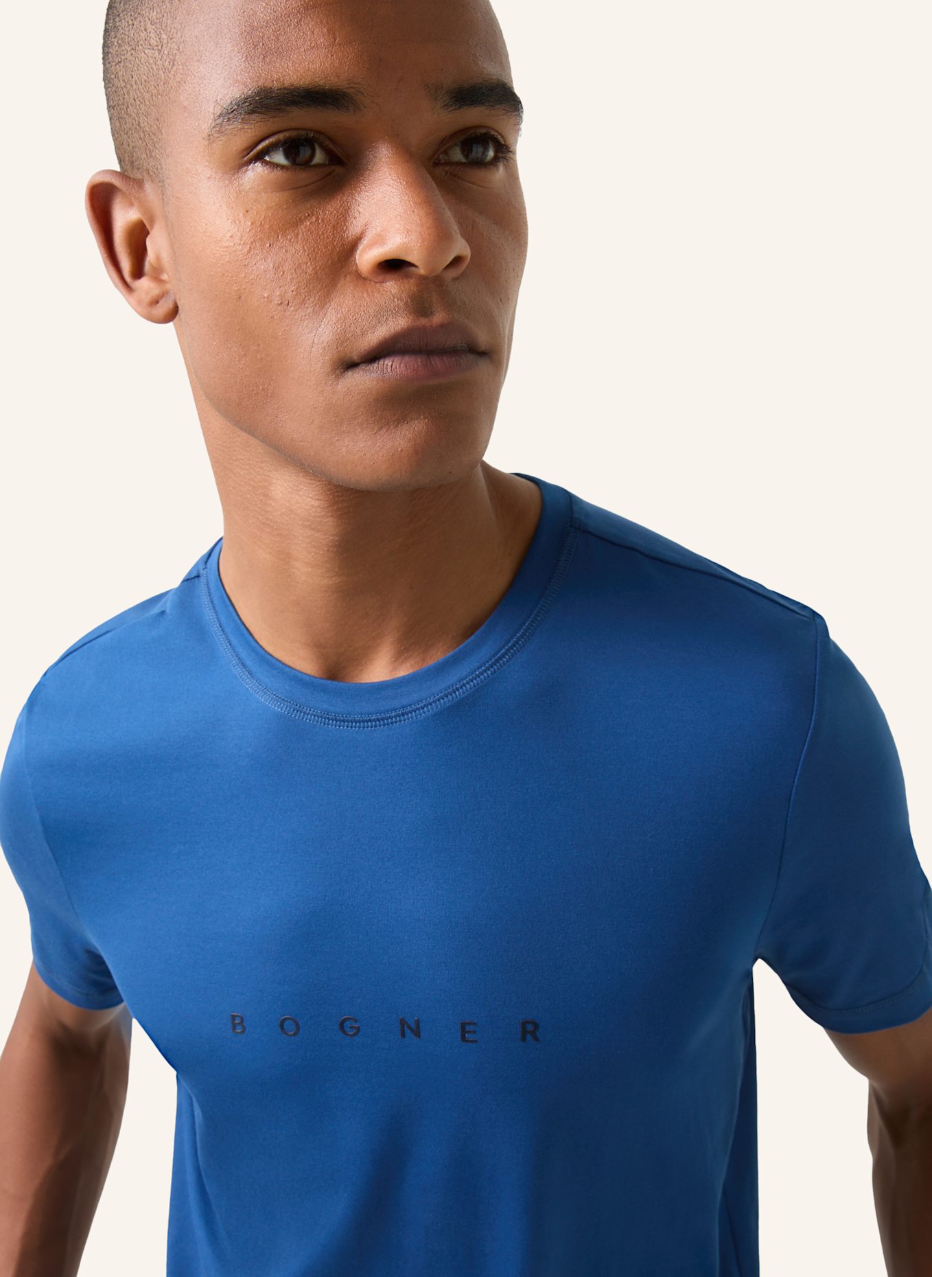 BOGNER T-Shirt, Farbe: BLAU (Bild 4)