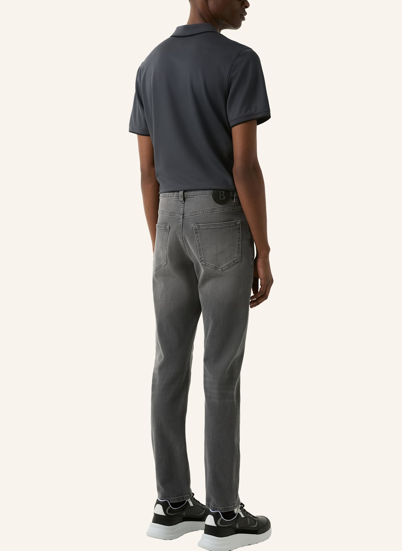 BOGNER Jeans: GRAU