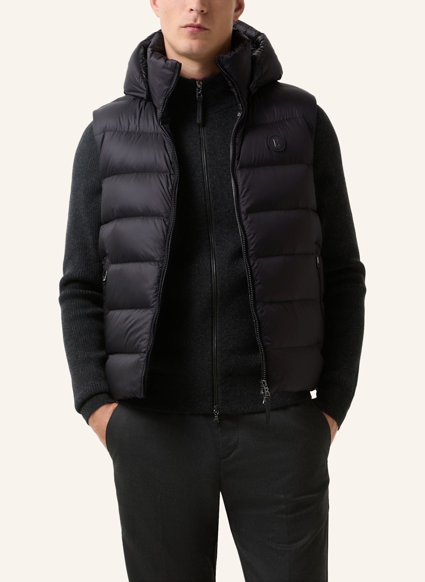 BOGNER Daunenweste: SCHWARZ