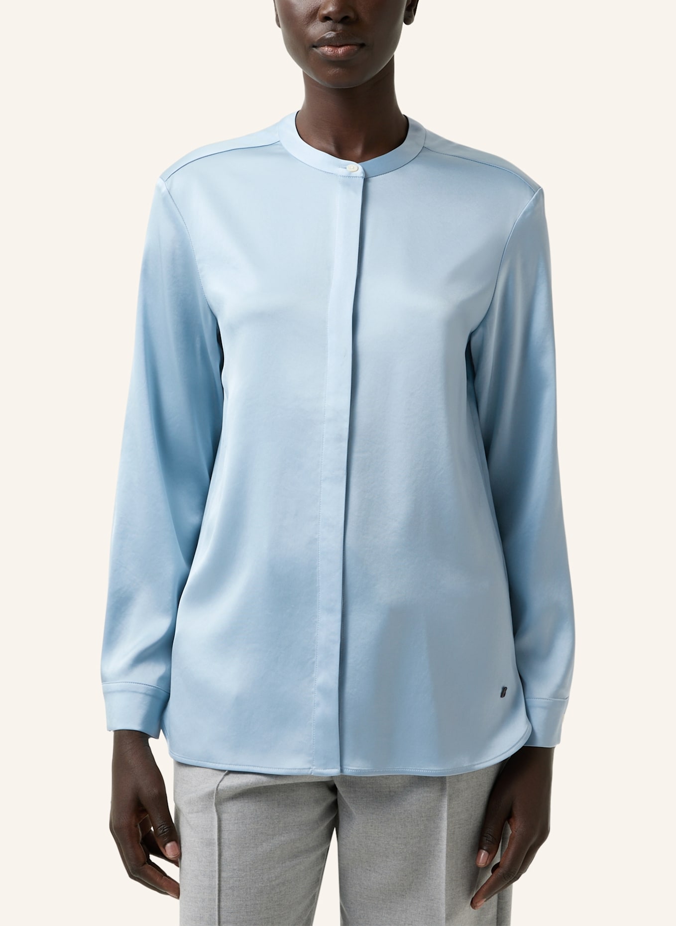BOGNER Bluse: HELLBLAU