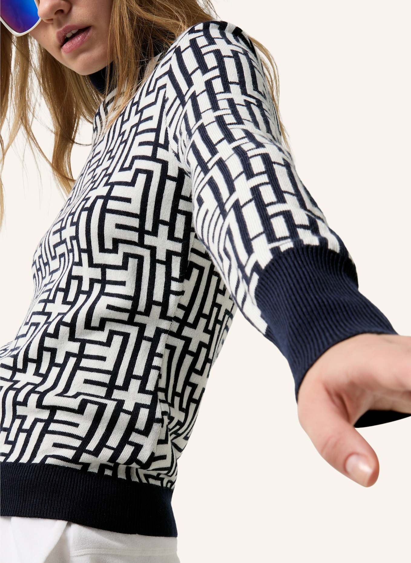 FIRE+ICE Pullover: DUNKELBLAU/ WEISS