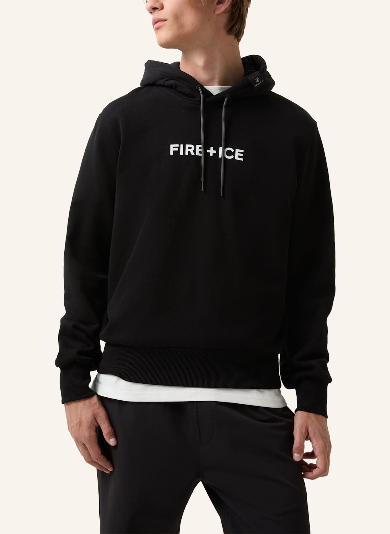 FIRE+ICE Sweatshirt: SCHWARZ