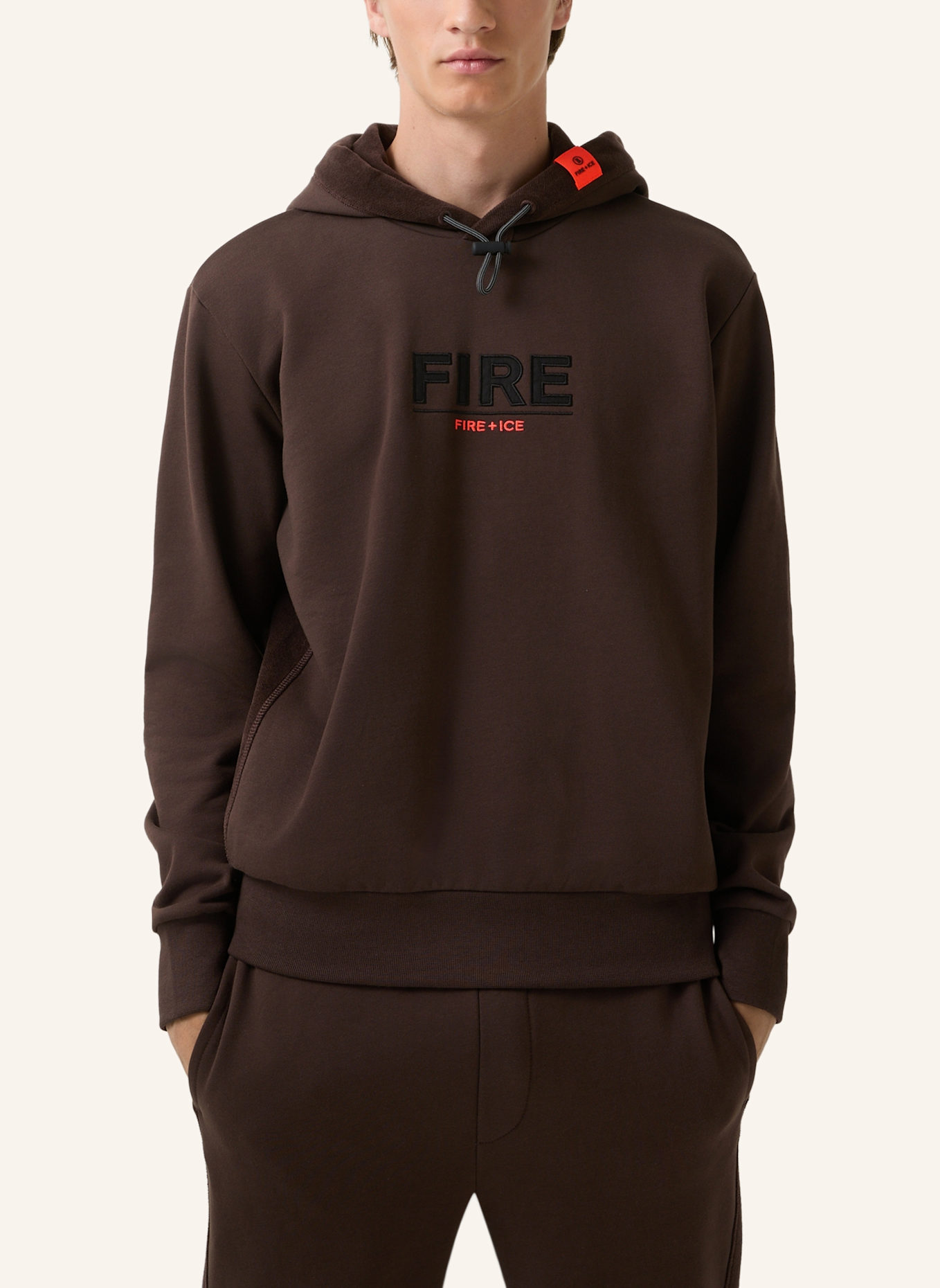 FIRE+ICE Sweatshirt: BRAUN