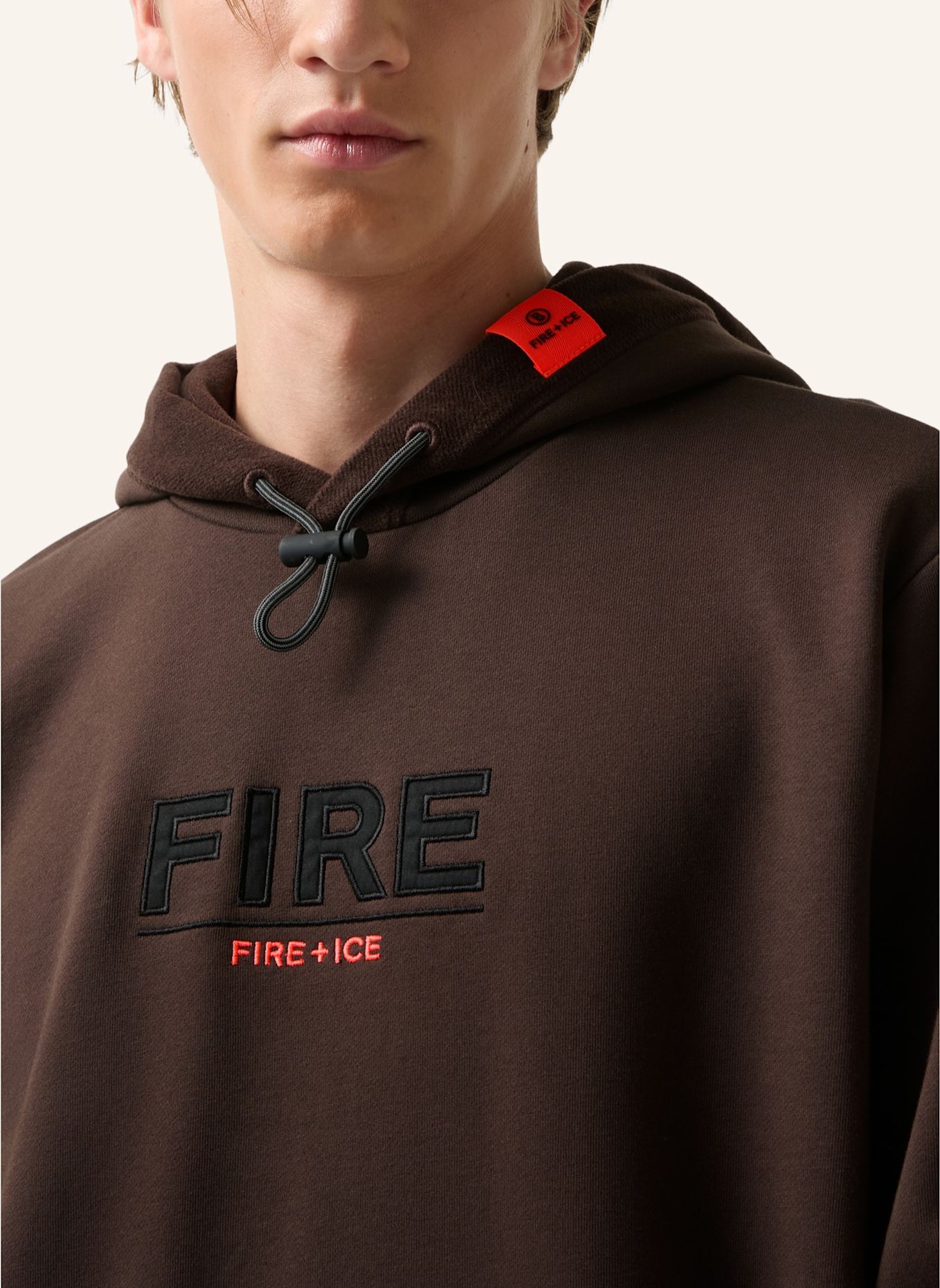 FIRE+ICE Sweatshirt: BRAUN