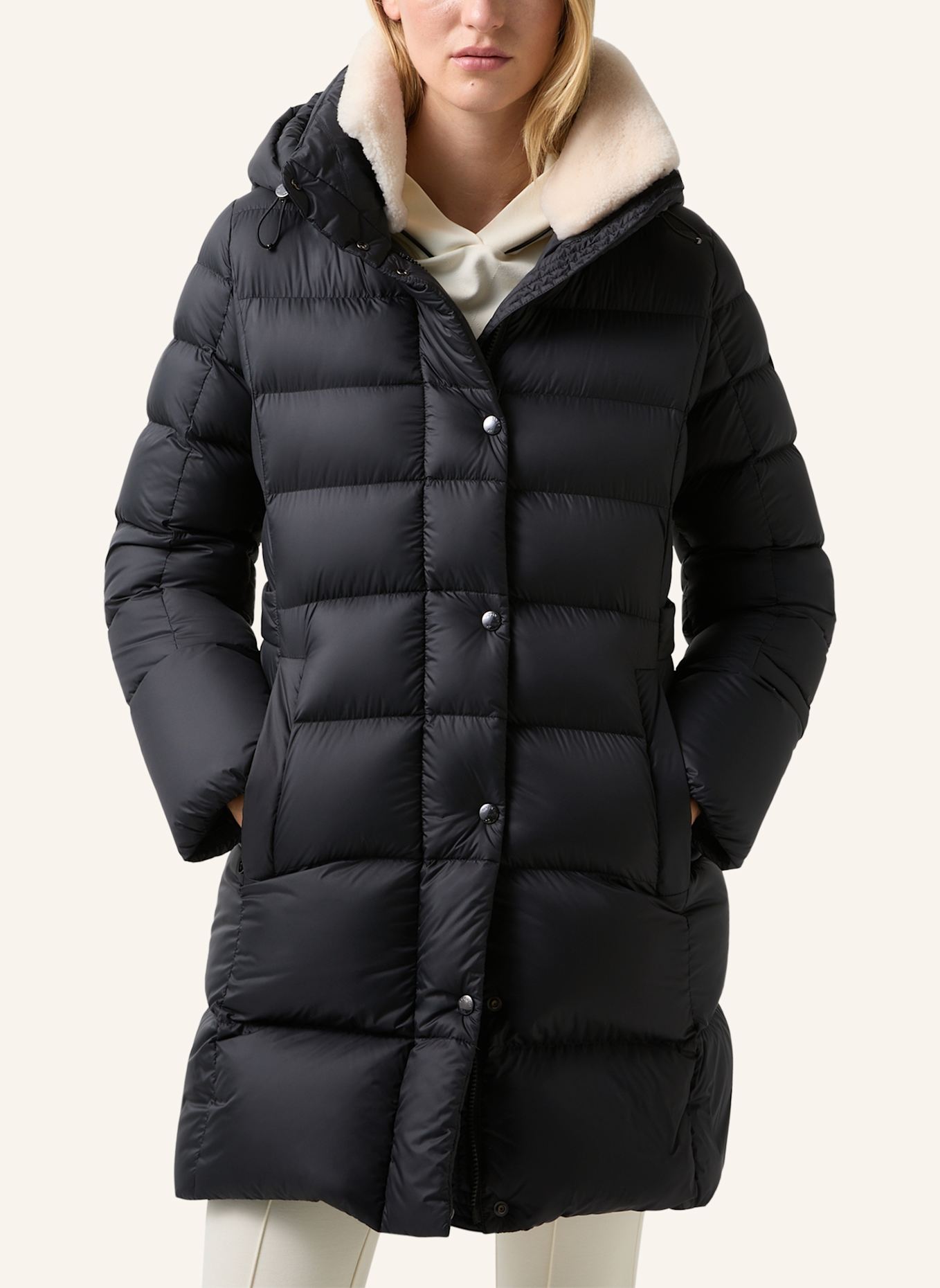 BOGNER Daunenmantel: SCHWARZ