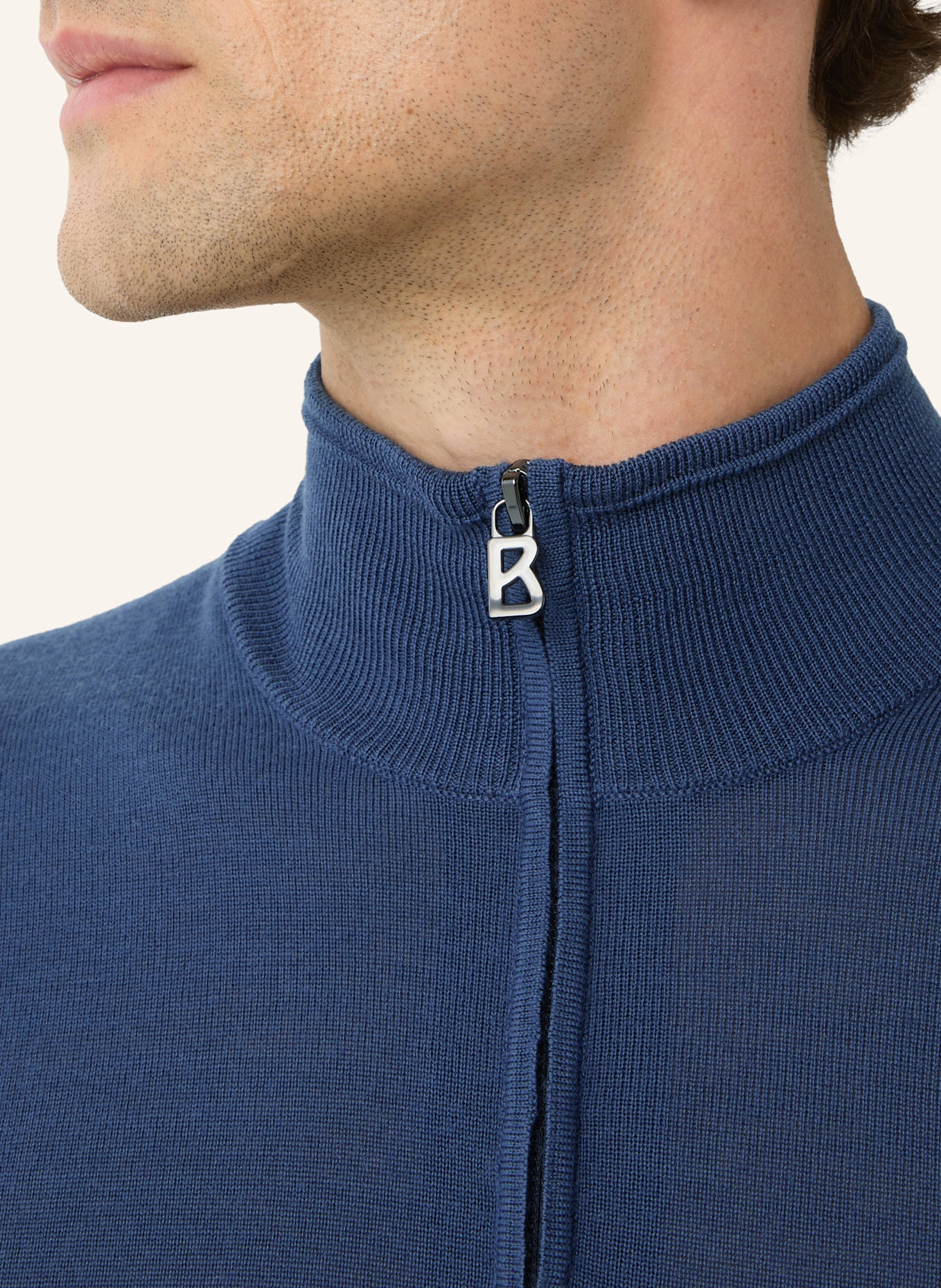 BOGNER Pullover: BLAU