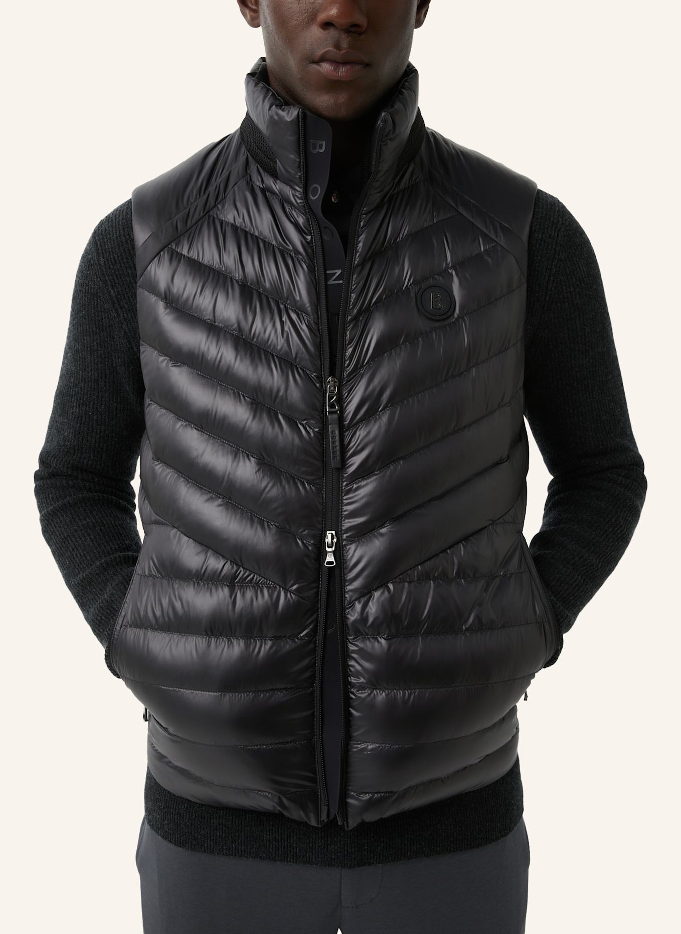 BOGNER Steppweste: DUNKELGRAU