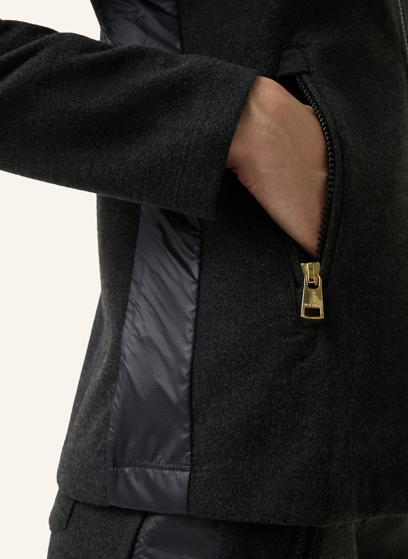 BOGNER Mid Layer: DUNKELGRAU