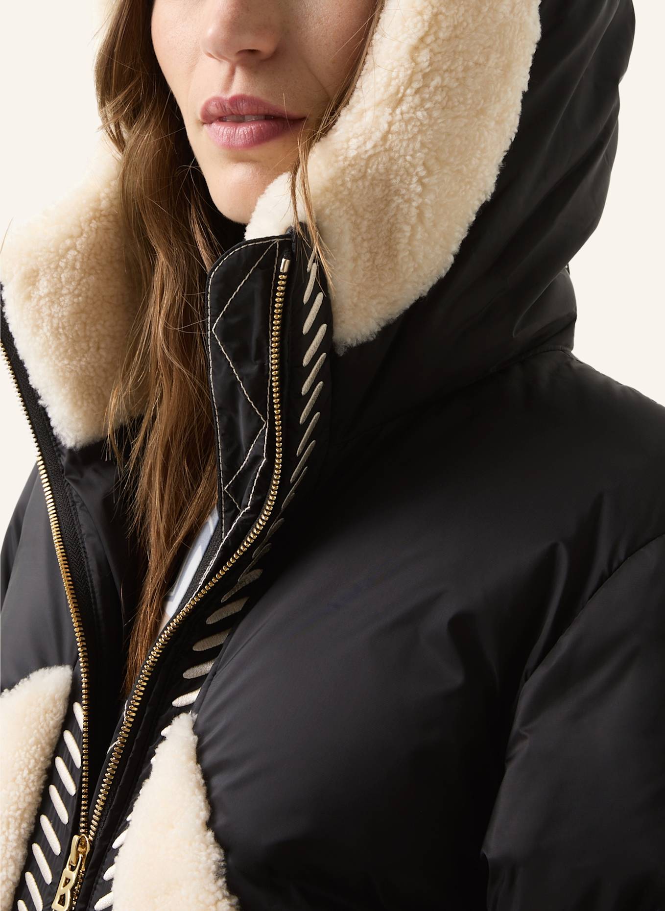 BOGNER Daunenmantel: SCHWARZ/ CREME