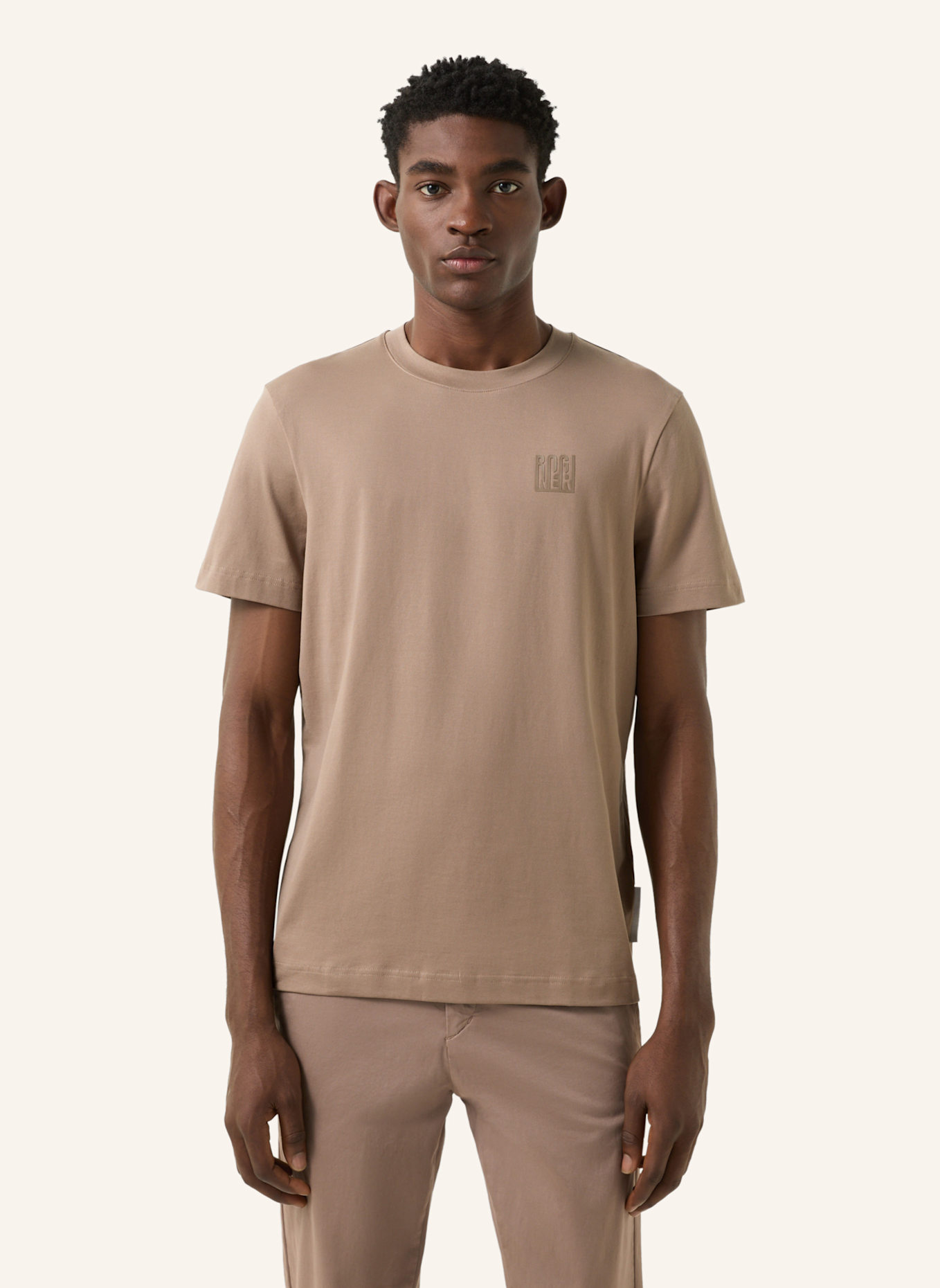 BOGNER T-Shirt: BRAUN