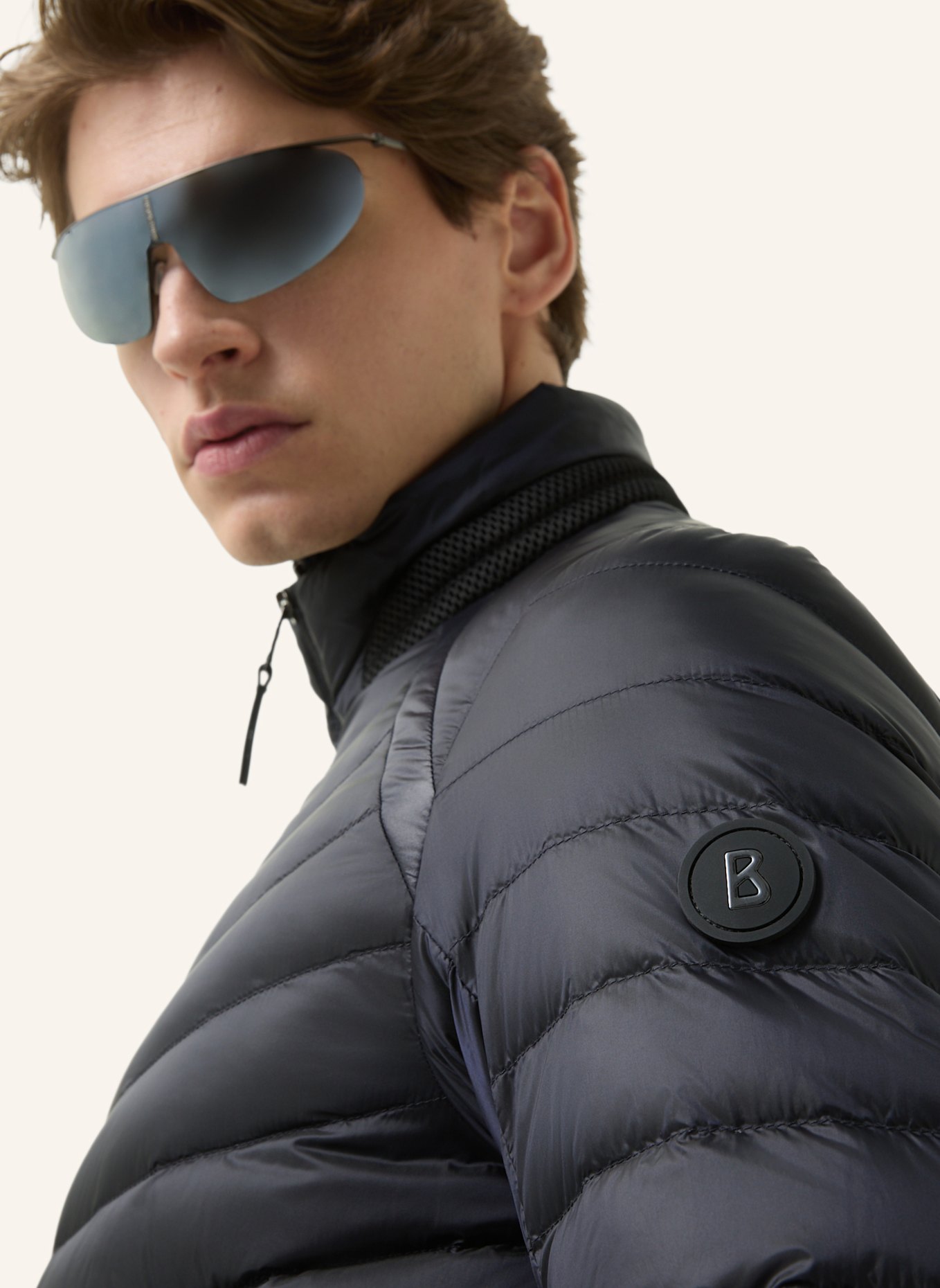 BOGNER Lightweight-Daunenjacke LIMAN: DUNKELBLAU