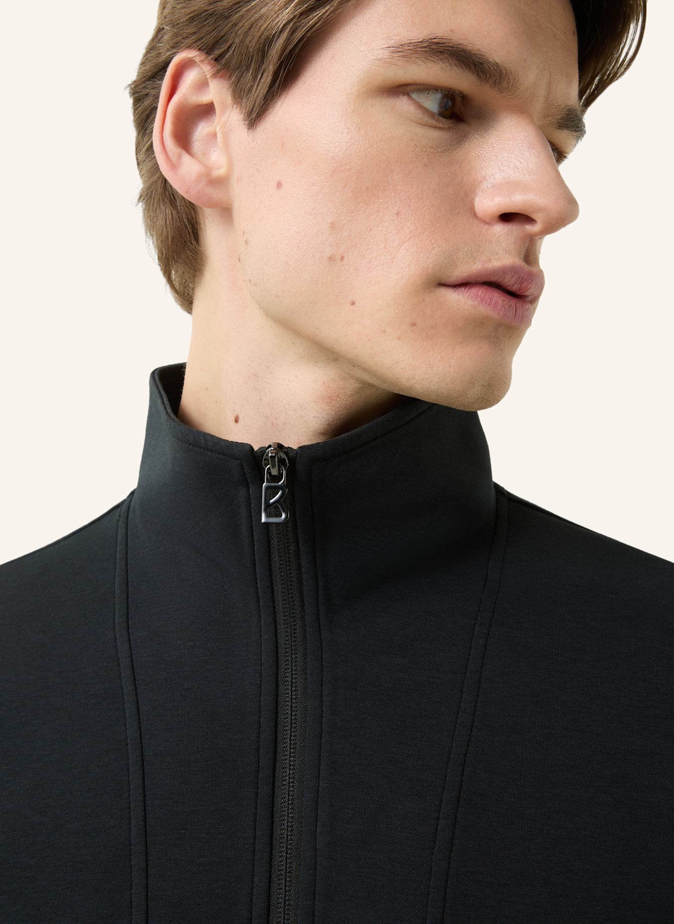 BOGNER Sweatshirt: SCHWARZ