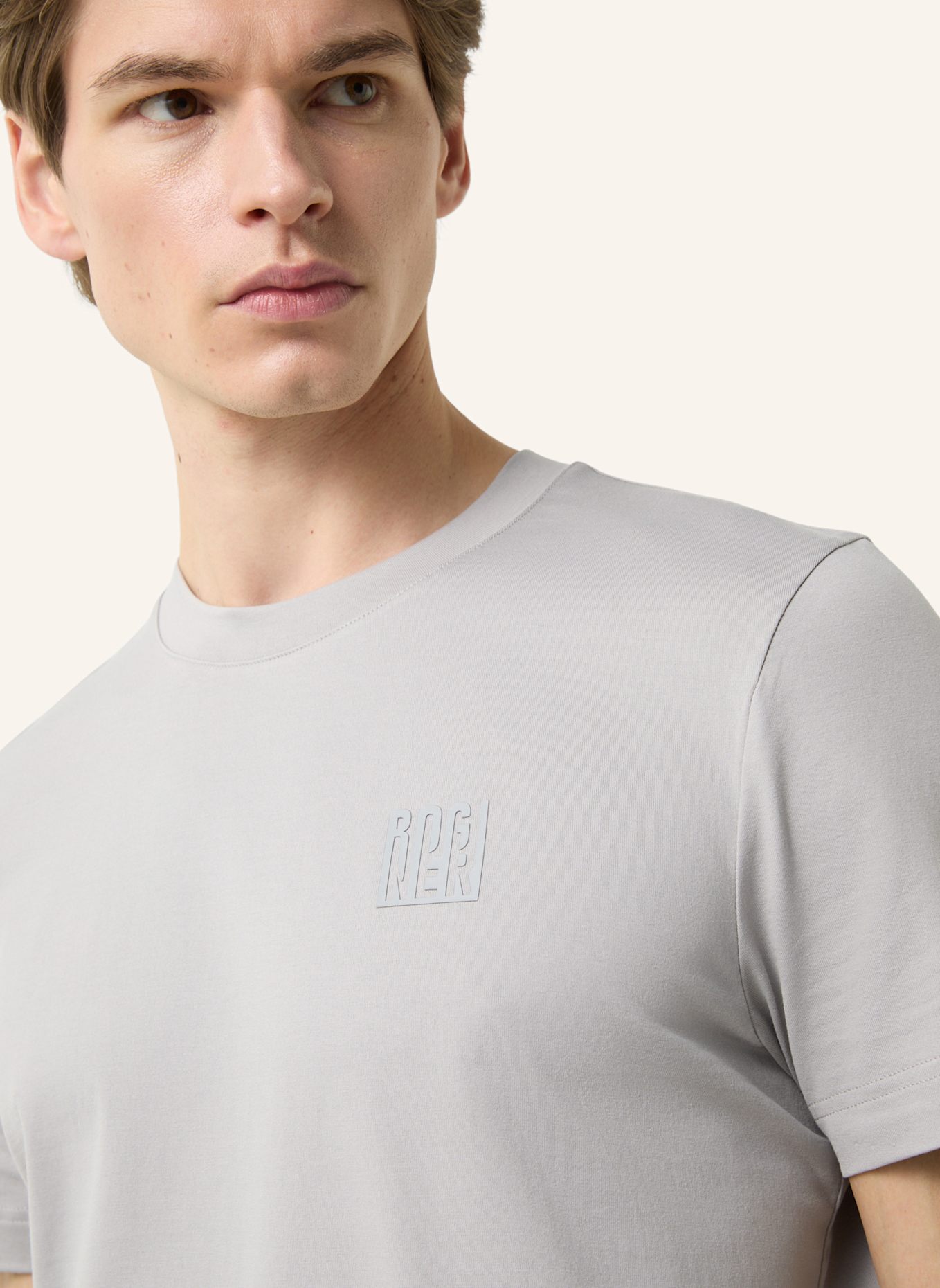 BOGNER T-Shirt: HELLGRAU