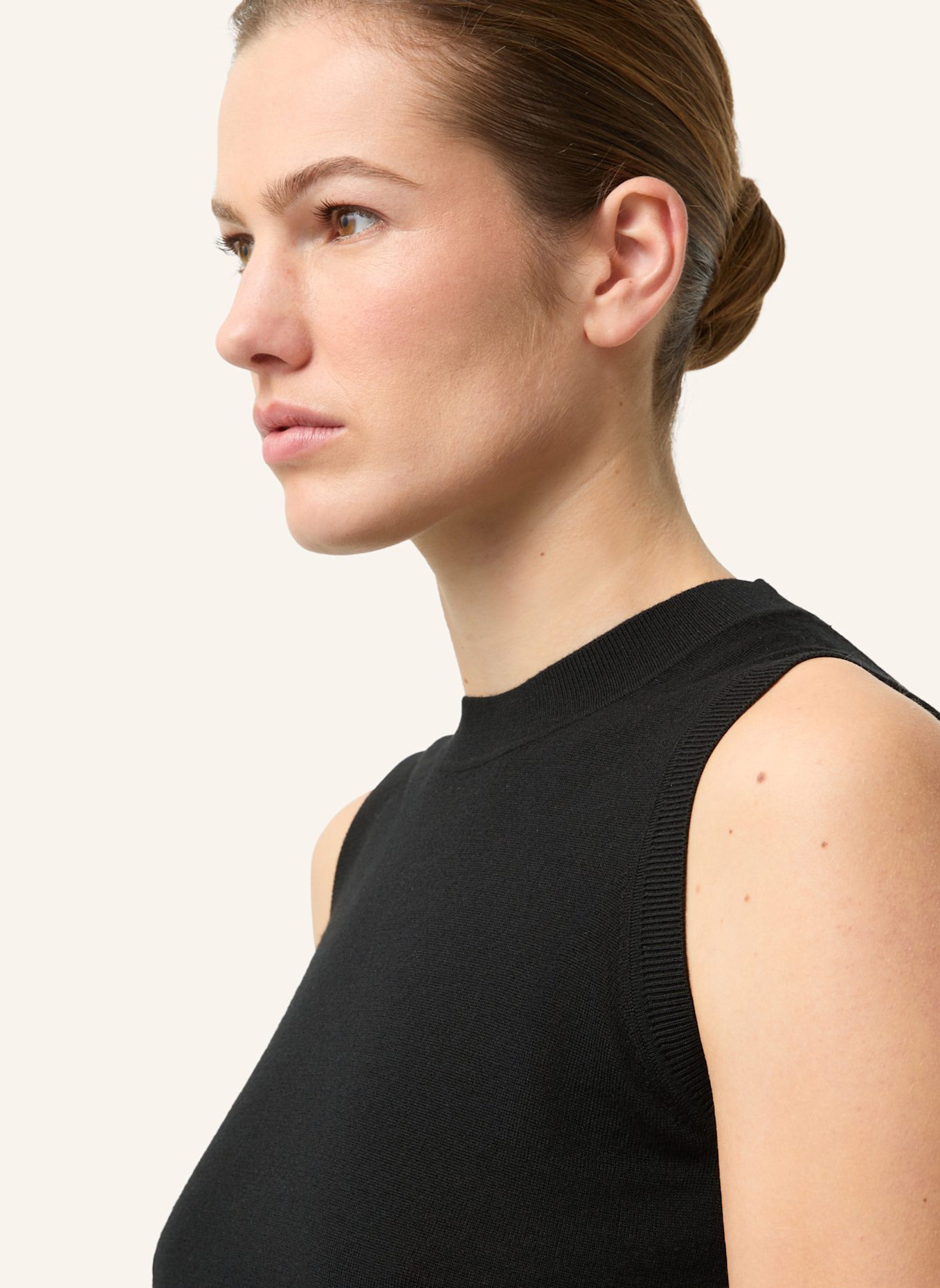 BOGNER Stricktop ISOLA: SCHWARZ