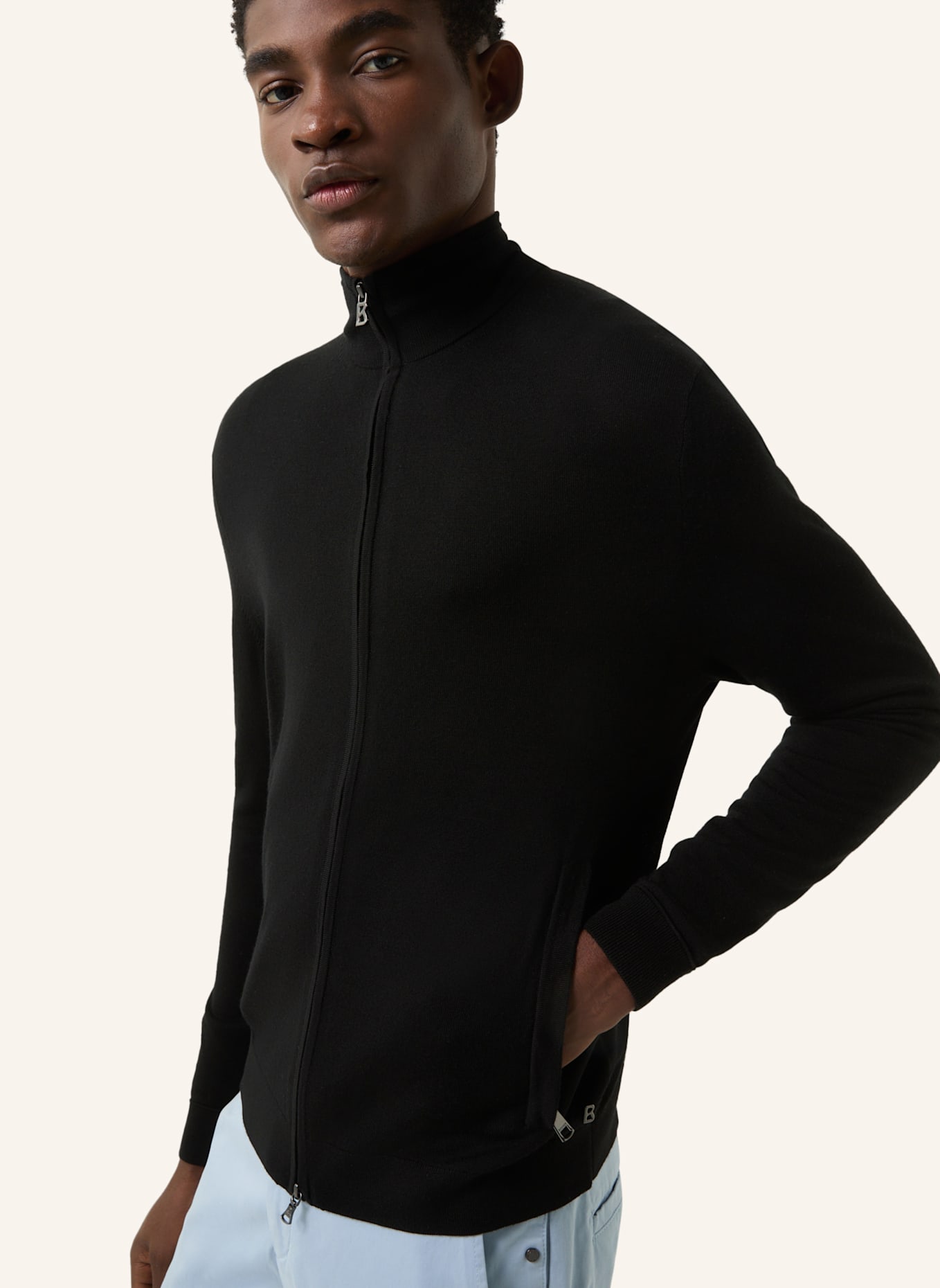 BOGNER Strickjacke: SCHWARZ