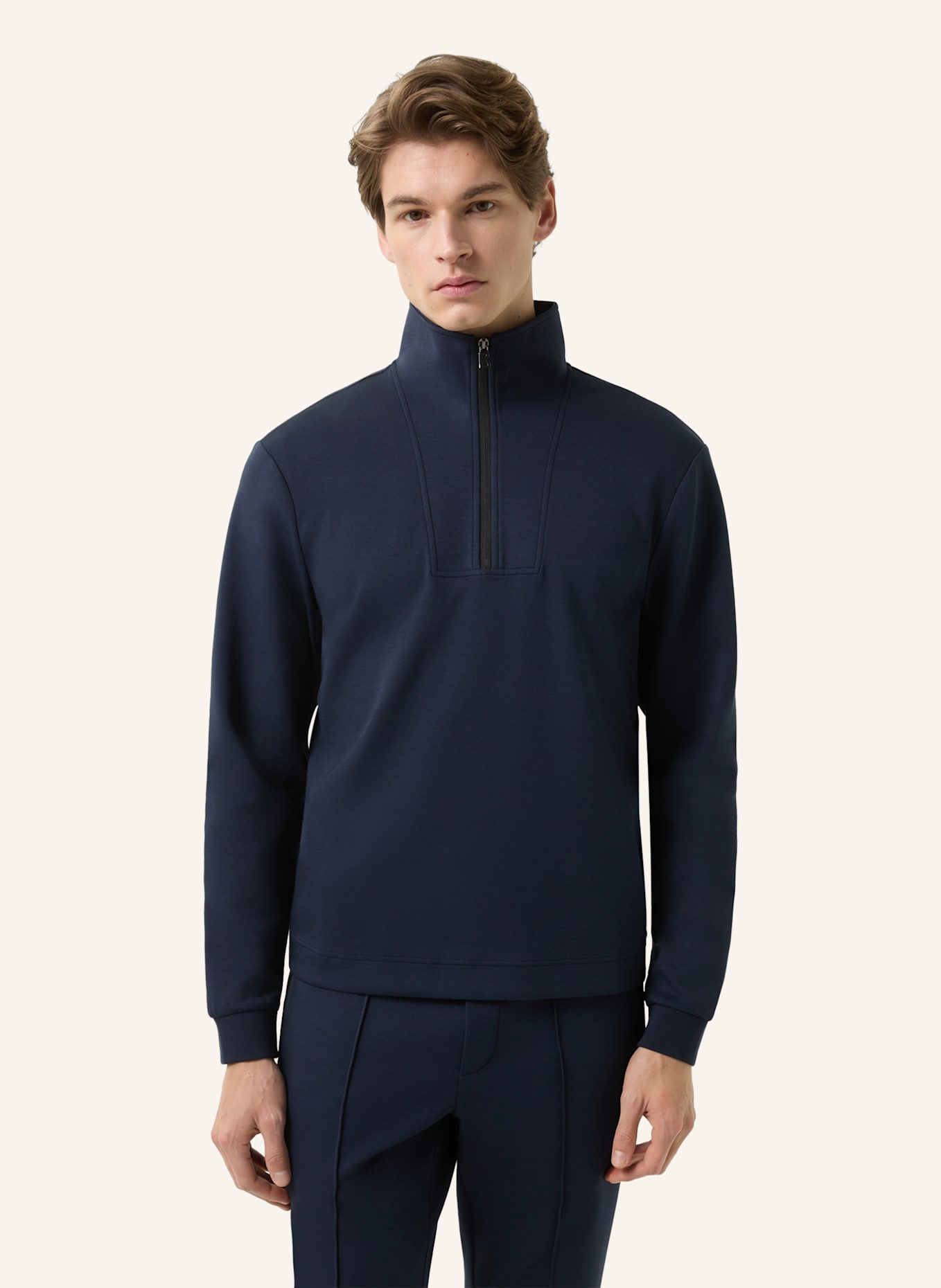 BOGNER Sweatshirt: DUNKELBLAU