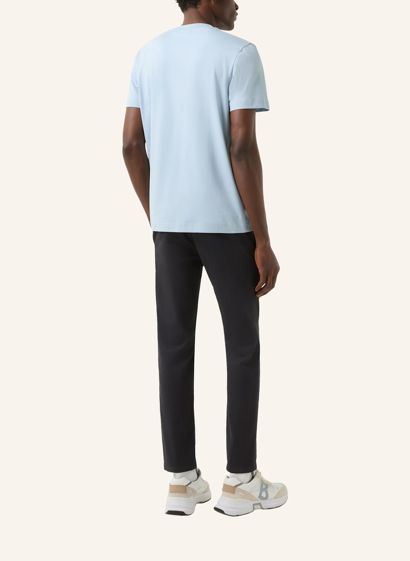 BOGNER T-Shirt: HELLBLAU