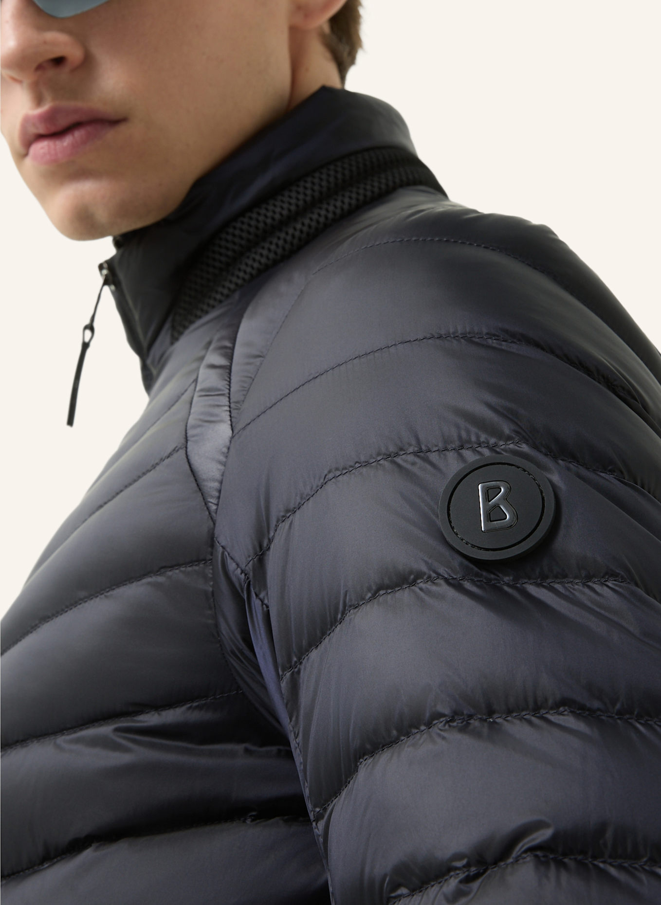 BOGNER Lightweight-Daunenjacke LIMAN: DUNKELBLAU