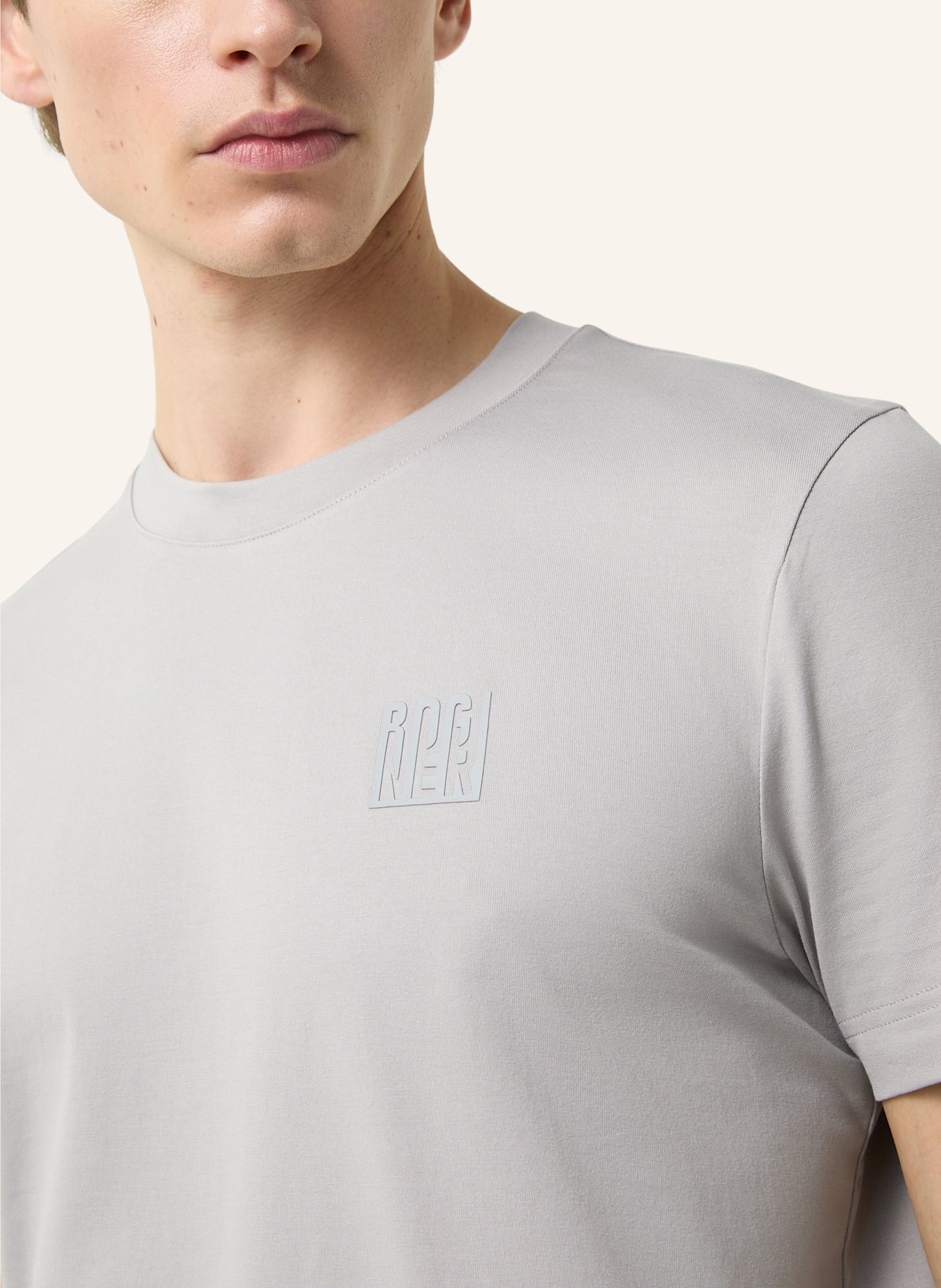 BOGNER T-Shirt: HELLGRAU